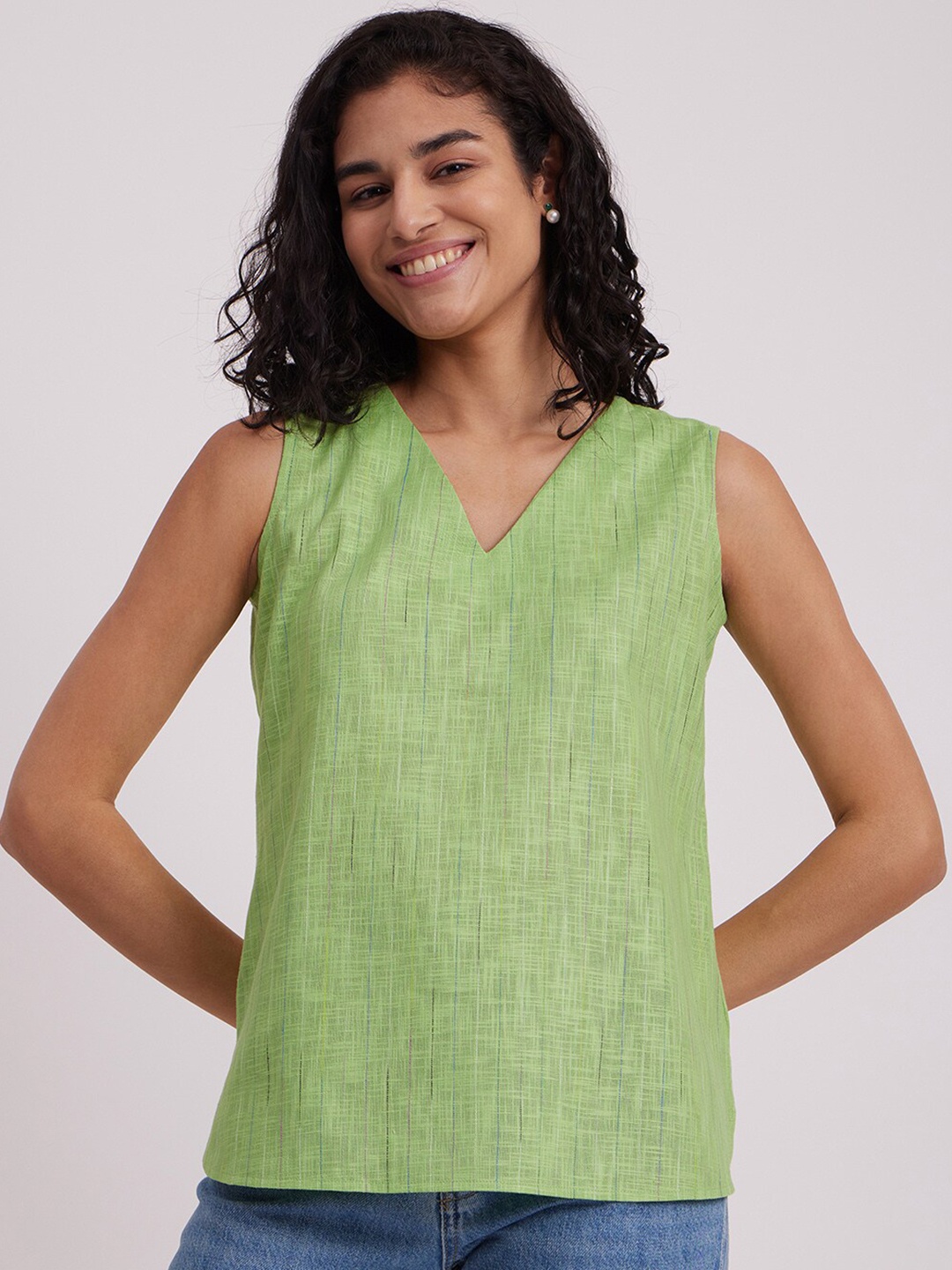 

Pink Fort Sleeveless V-neck Pure Cotton Top, Green