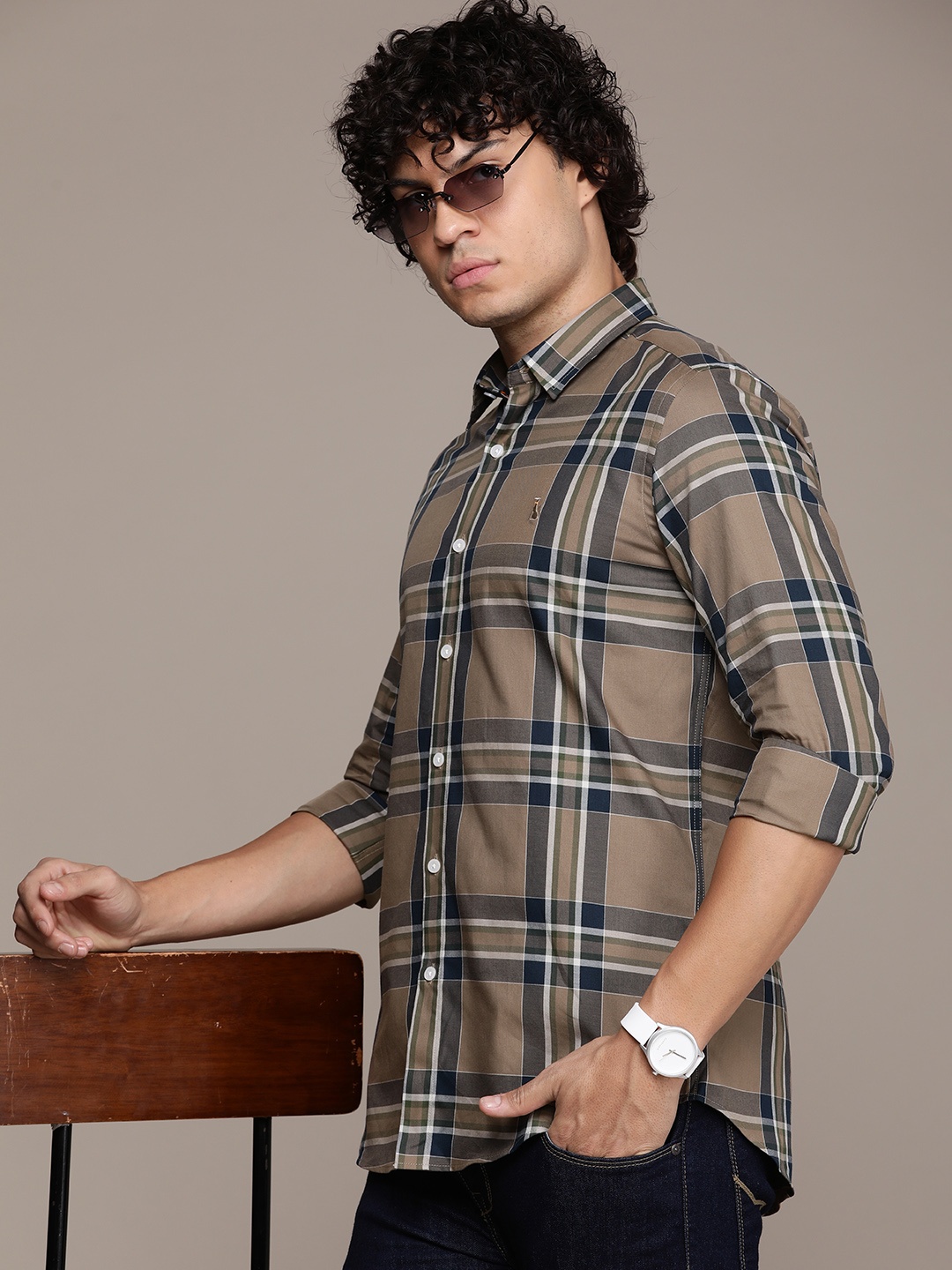 

SIMON CARTER LONDON Men Slim Fit Tartan Checks Pure Cotton Casual Shirt, Brown