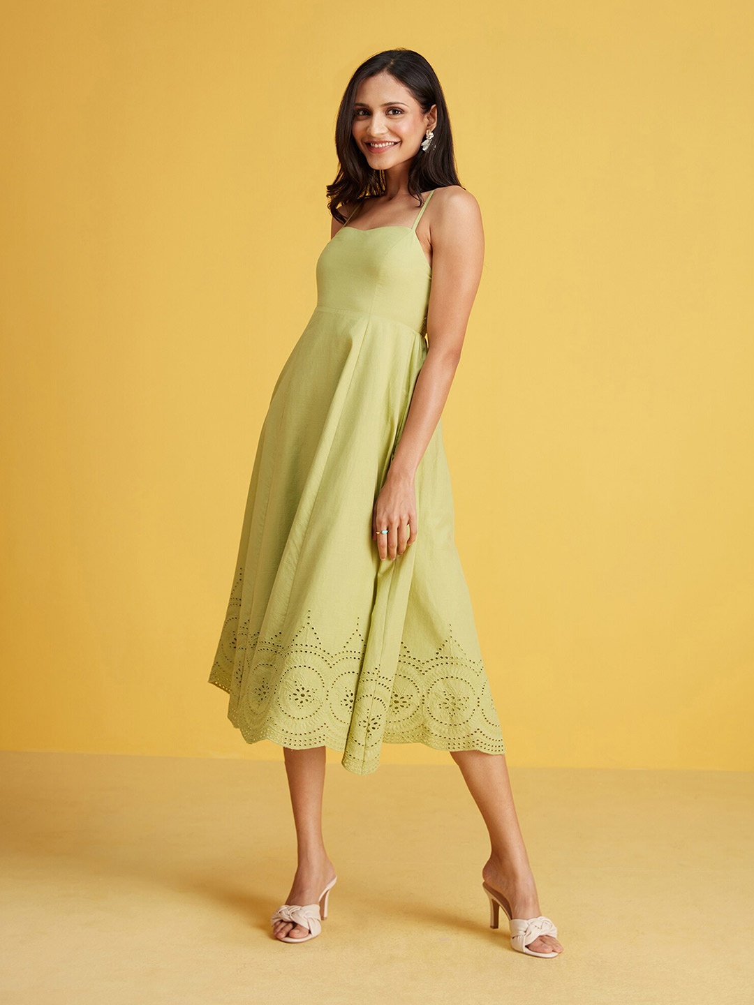 

20Dresses Self Design Schiffli Pure Cotton Fit & Flare Midi Dress, Green