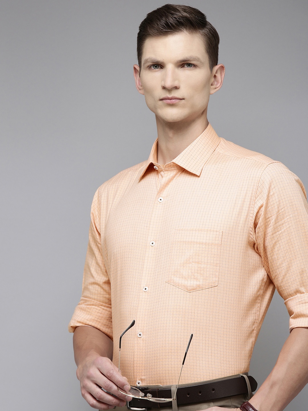 

Van Heusen Men Micro Checks Formal Shirt, Peach