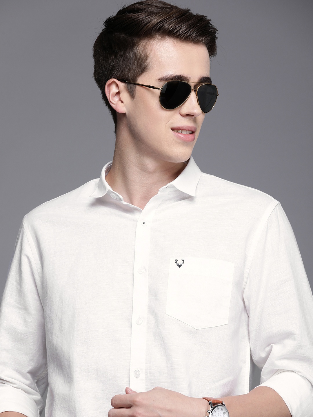 

Allen Solly Men Slim Fit Opaque Casual Shirt, White