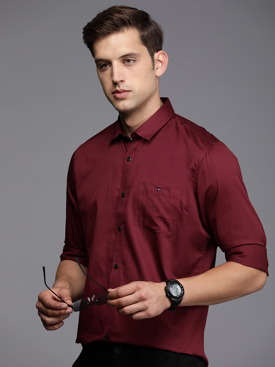 

Louis Philippe Jeans Men Slim Fit Opaque Pure Cotton Casual Shirt, Maroon