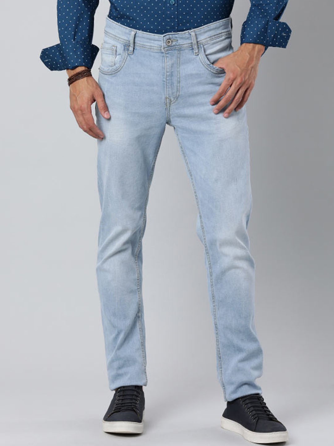 

Indian Terrain Men Brooklyn Mid-Rise Slim Fit Light Fade Jeans, Blue