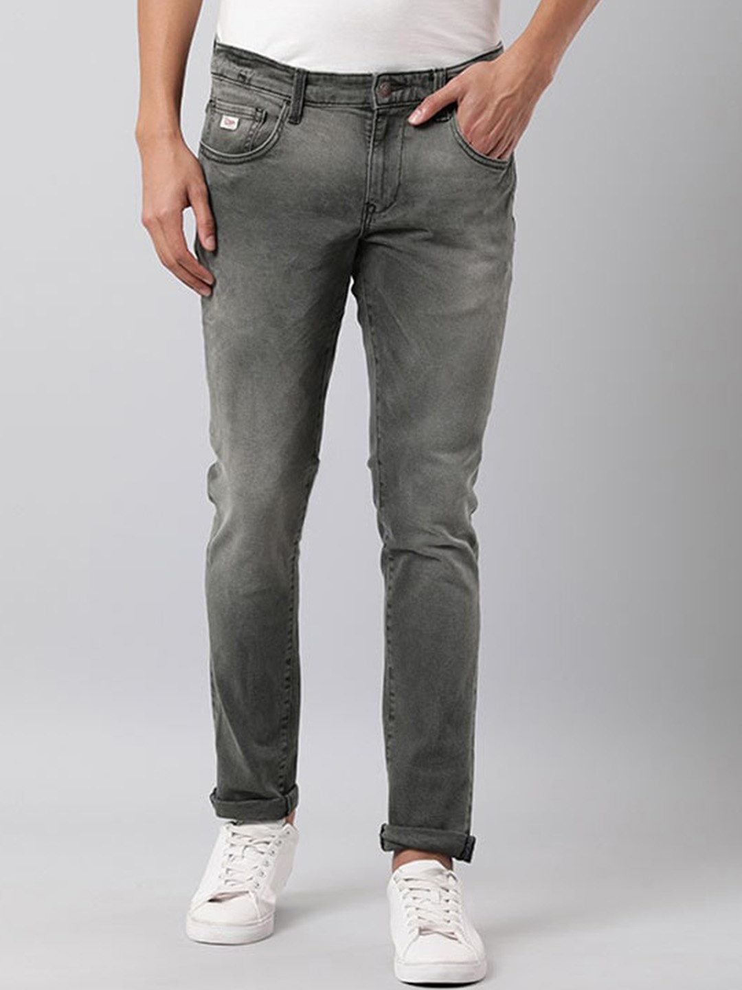 

Indian Terrain Men Brooklyn Mid-Rise Slim Fit Heavy Fade Jeans, Grey