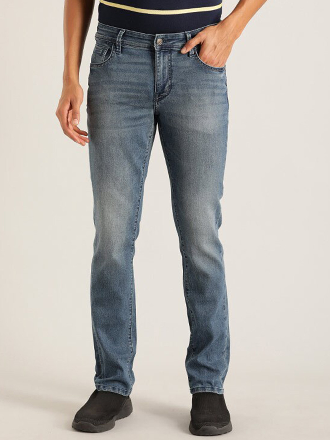 

Indian Terrain Men Brooklyn Mid-Rise Heavy Fade Slim Fit Jeans, Blue