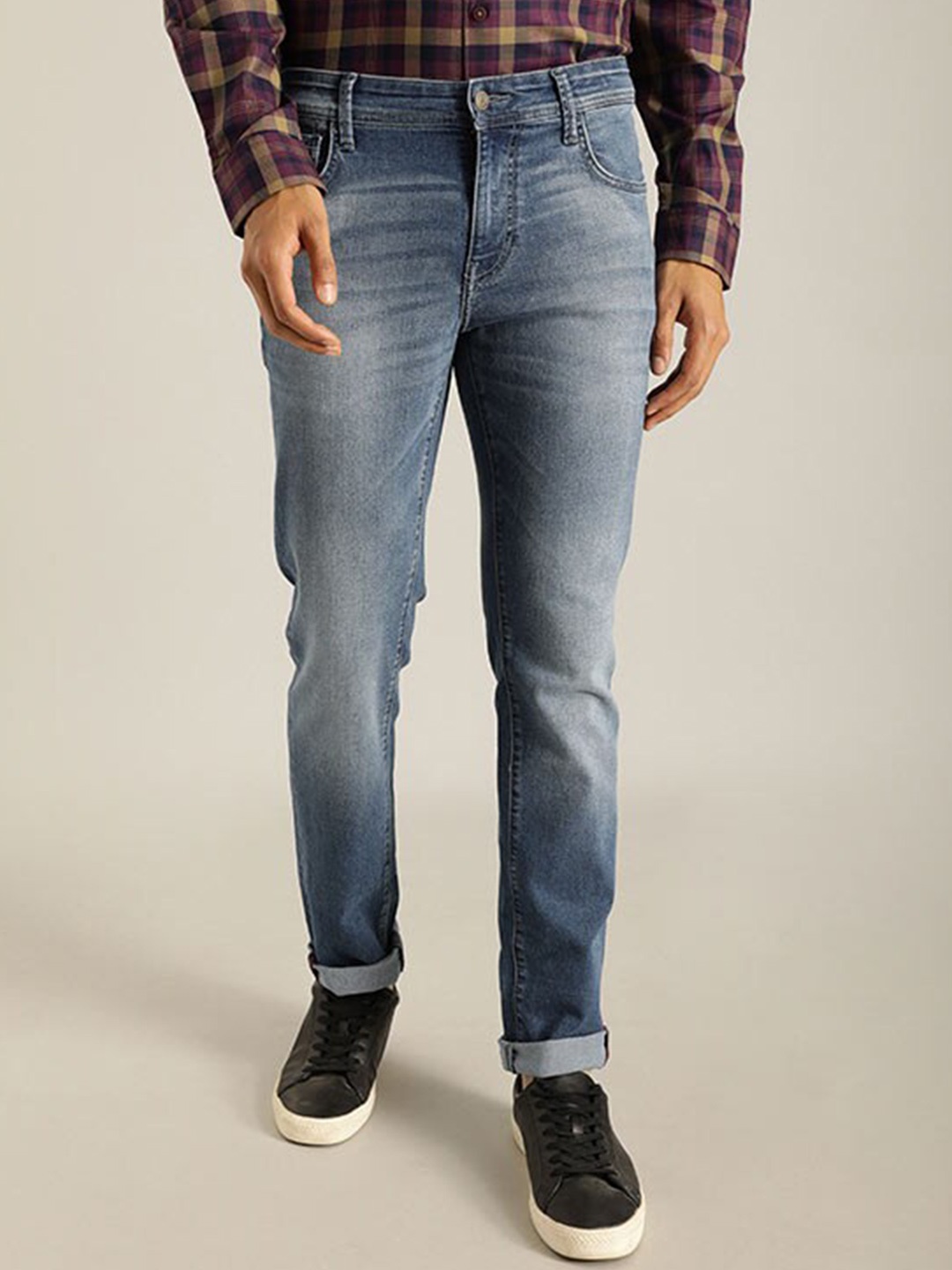 

Indian Terrain Men Mid-Rise Brooklyn Slim Fit Clean Look Heavy Fade Jeans, Blue