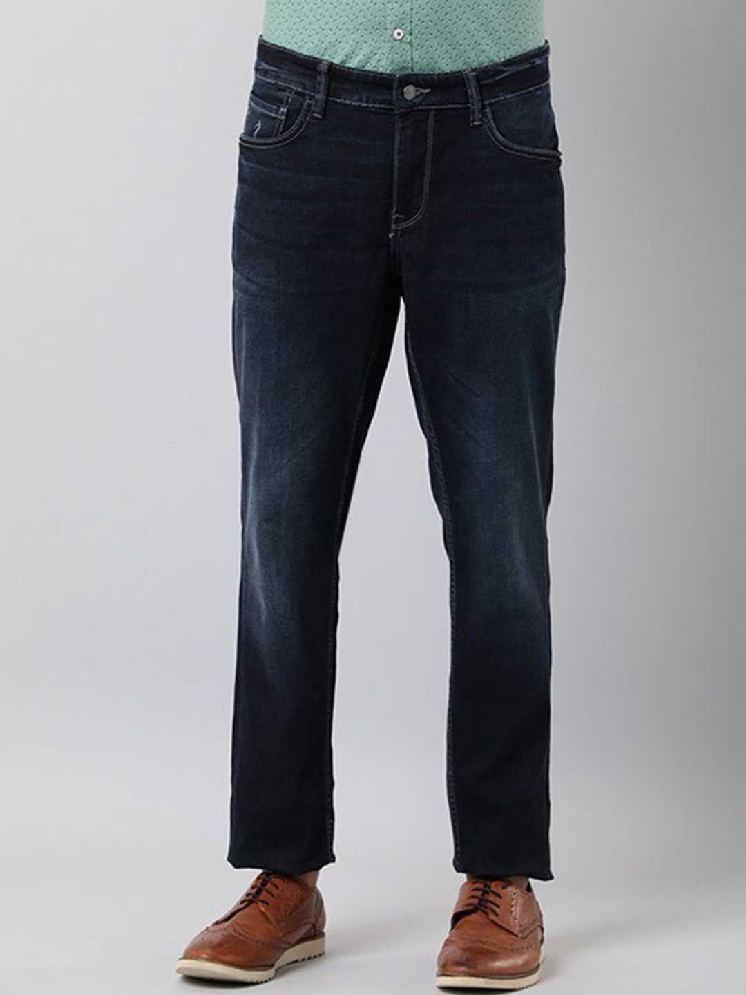 

Indian Terrain Men Brooklyn Slim Fit Light Fade Clean Look Jeans, Blue