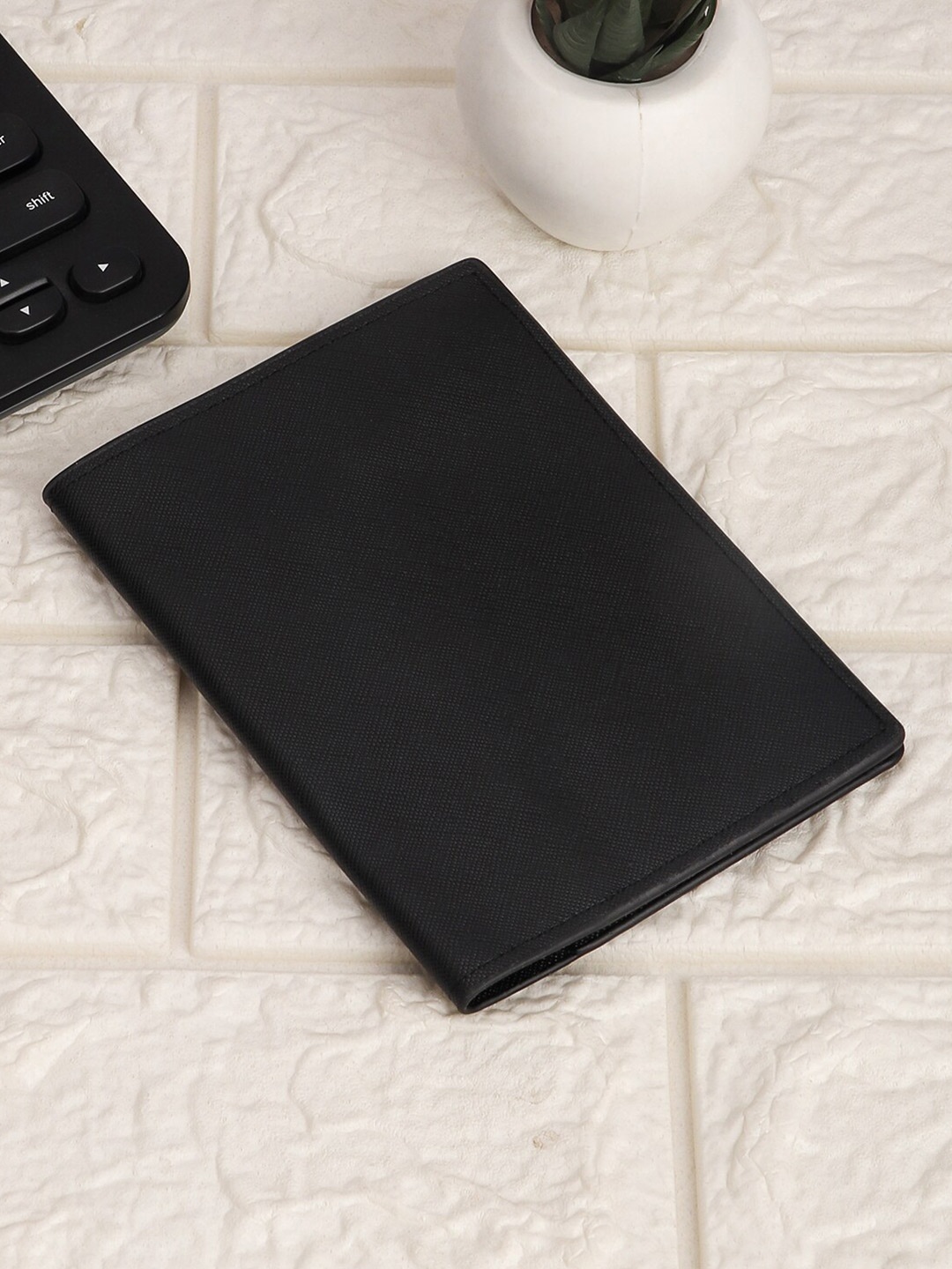 

Kastner Synthetic Leather Card & Passport Holder, Black