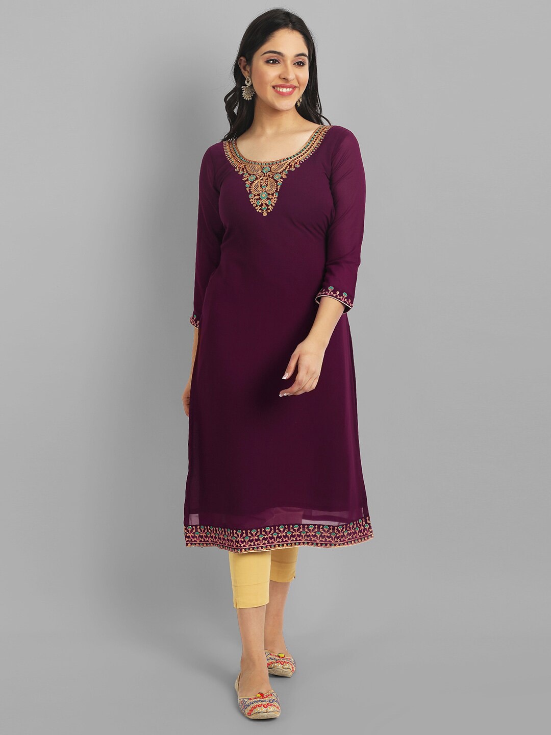 

Femvy Ethnic Motif Yoke Design Georgette Kurta, Burgundy