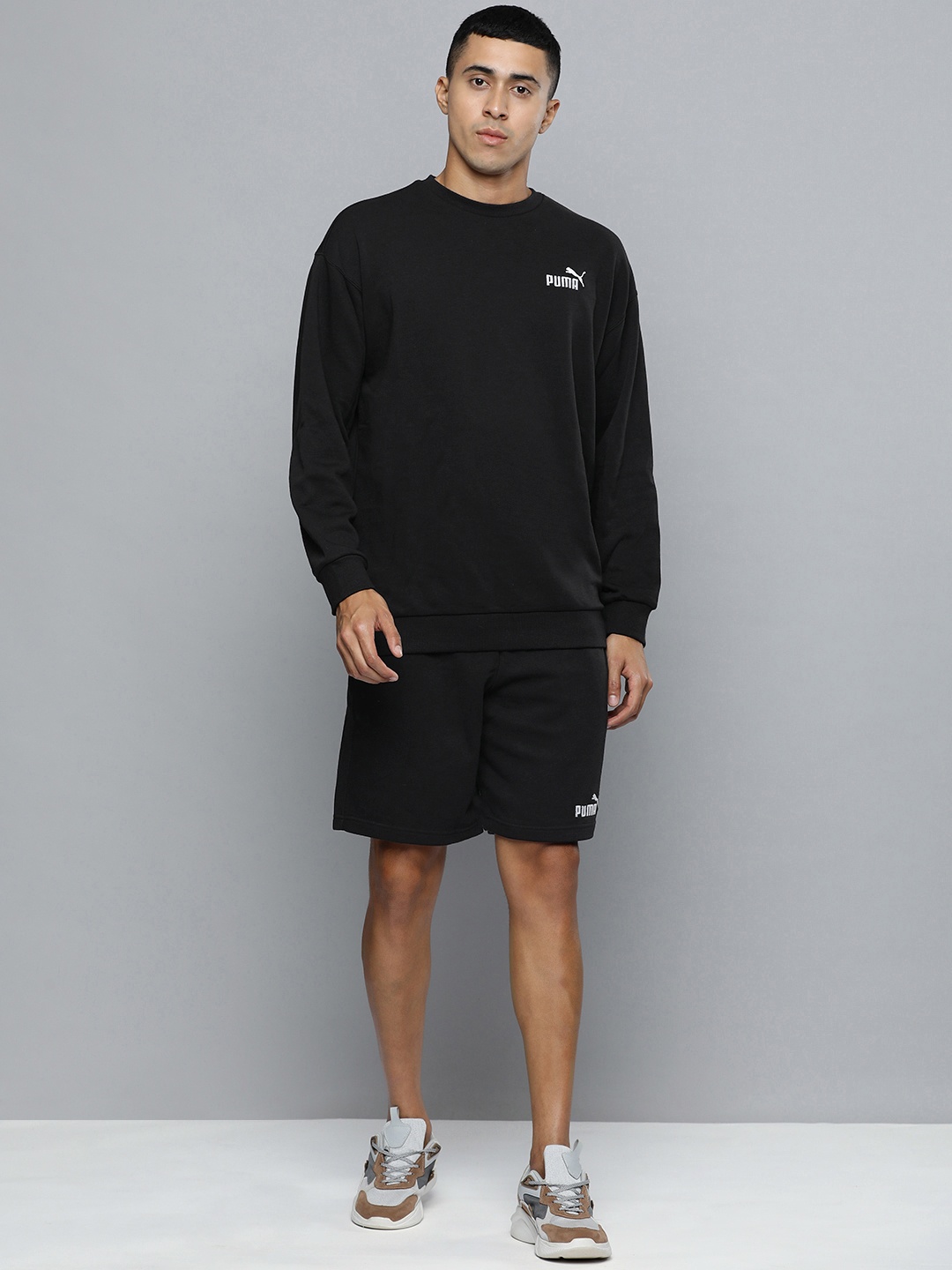 

Puma Men Relaxed Fit Football Tracksuit, Black