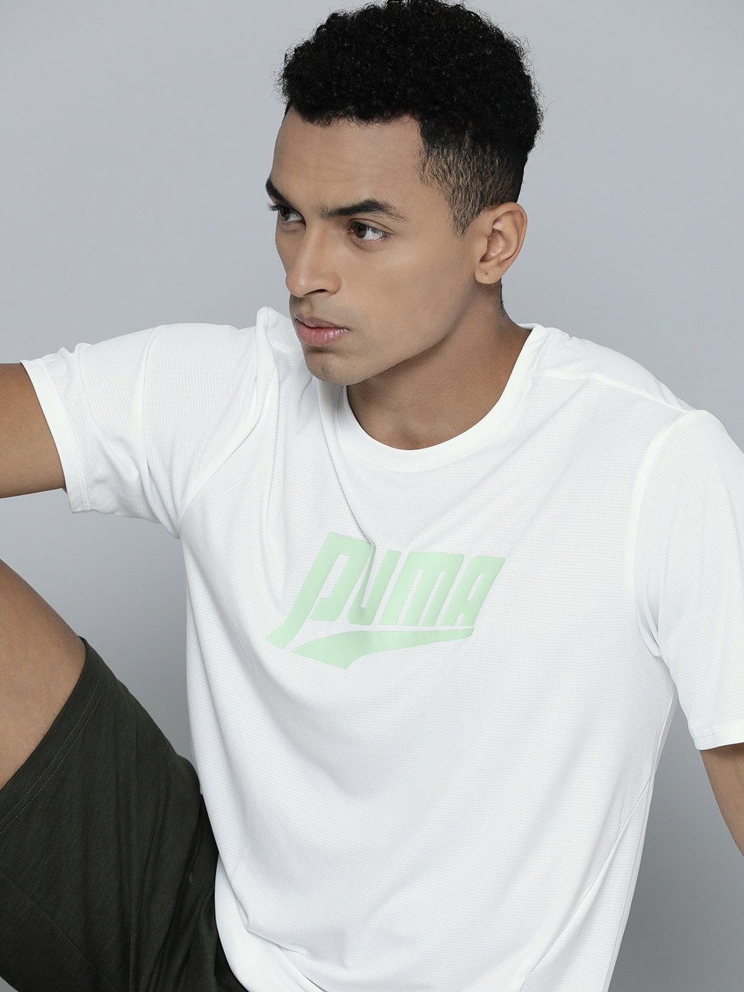 

Puma Men Run Favorite SS Graphic Brand Logo Printed dryCELL Running T-shirt, White