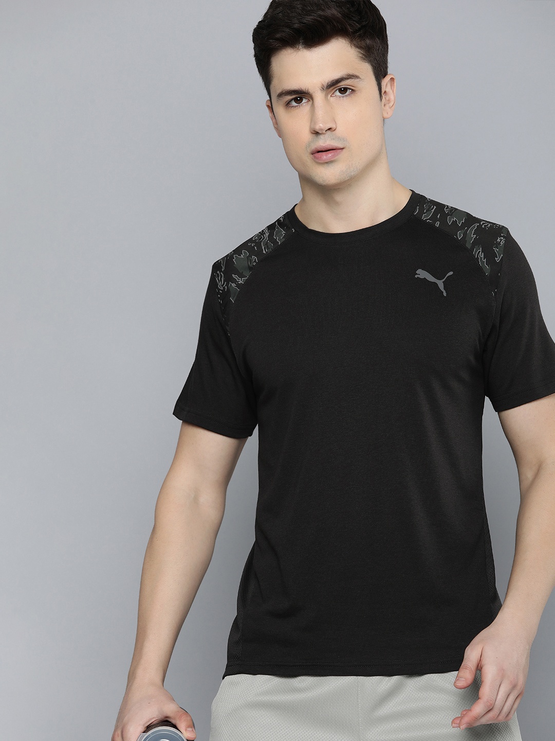 

Puma Brand Logo Printed TRAIN CONCEPT AOP dryCELL T-shirt, Black