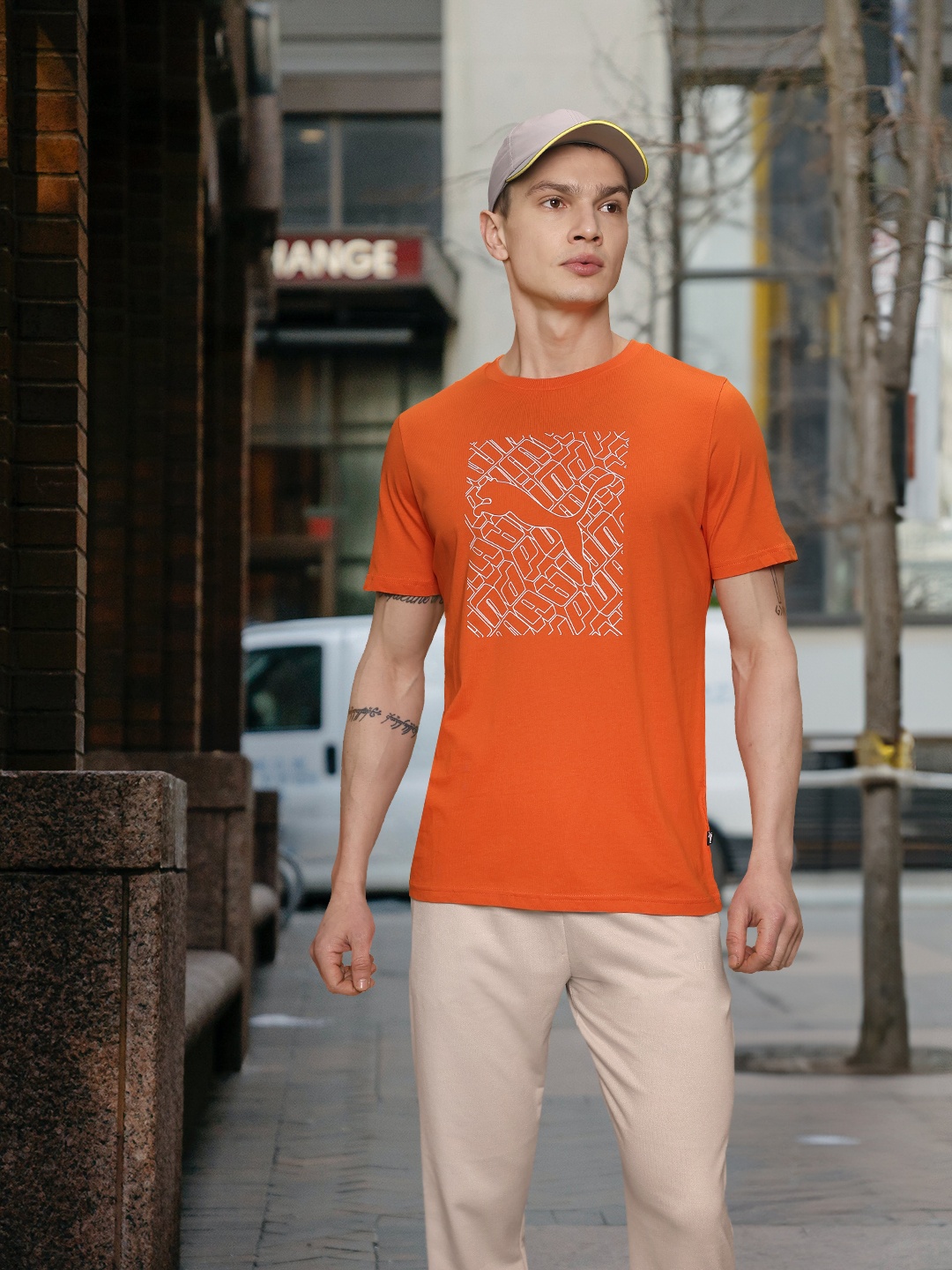 

Puma Men GRAPHICS Cat Printed Pure Cotton Regular Fit T-shirt, Orange