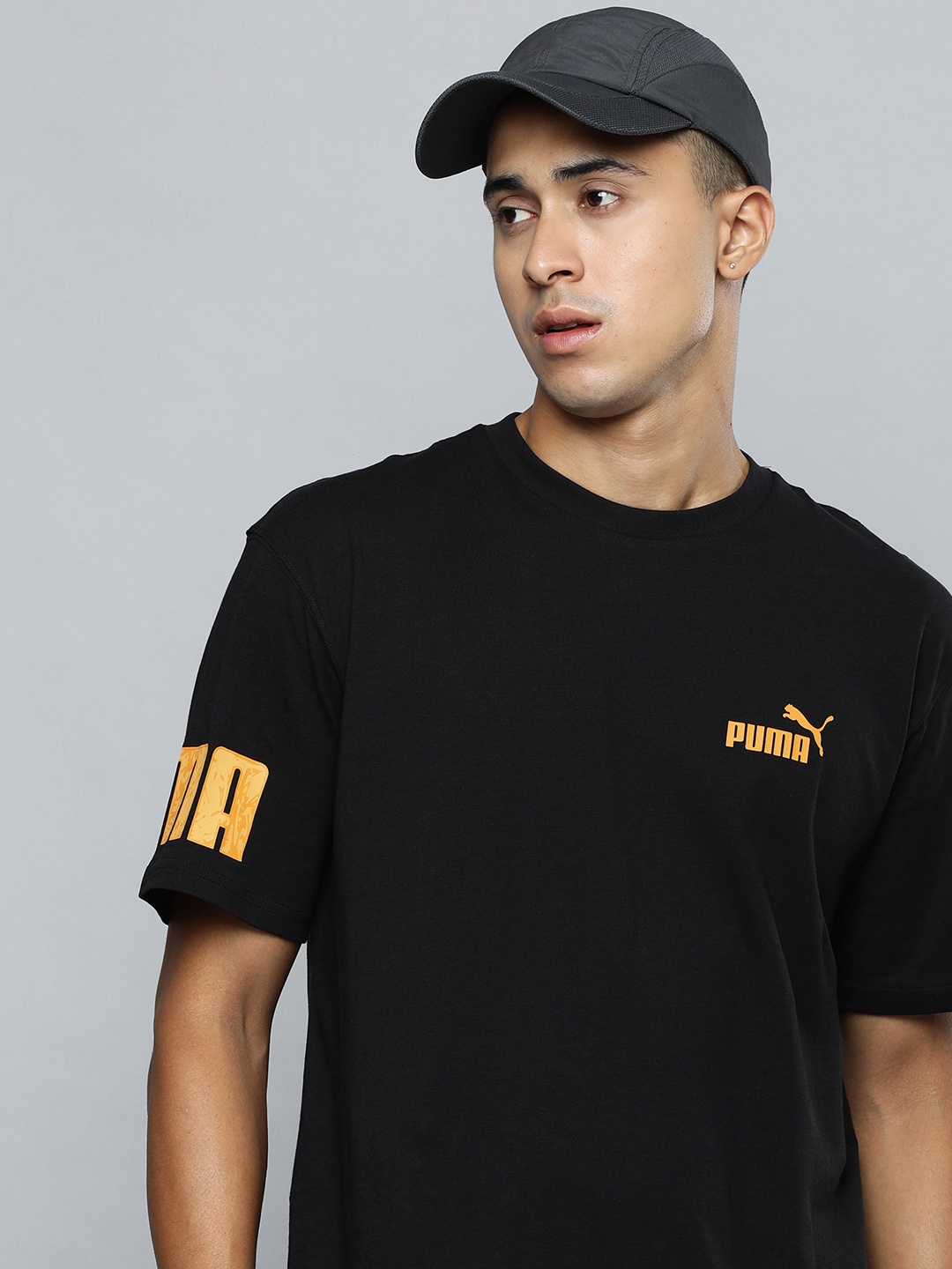 

Puma Men Pure Cotton Brand Logo Placement Printed Relaxed Fit T-shirt, Black
