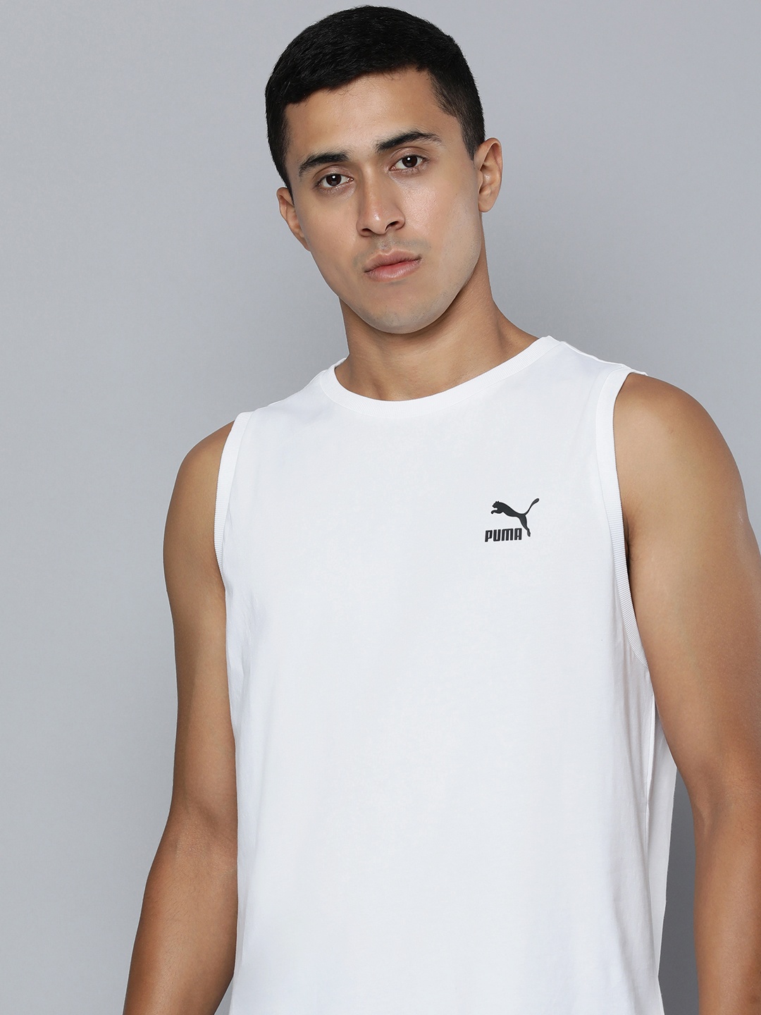 

Puma Round Neck CLASSICS Tank Relaxed Fit T-shirt, White