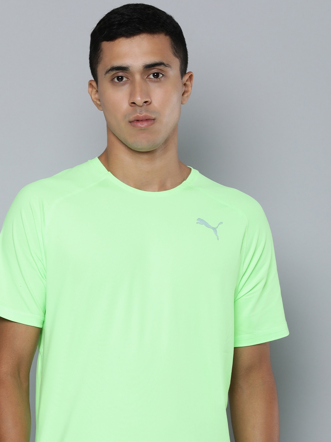 

Puma Men Brand Logo Back Print Cloudspun SS Knitted Running T-Shirt, Fluorescent green