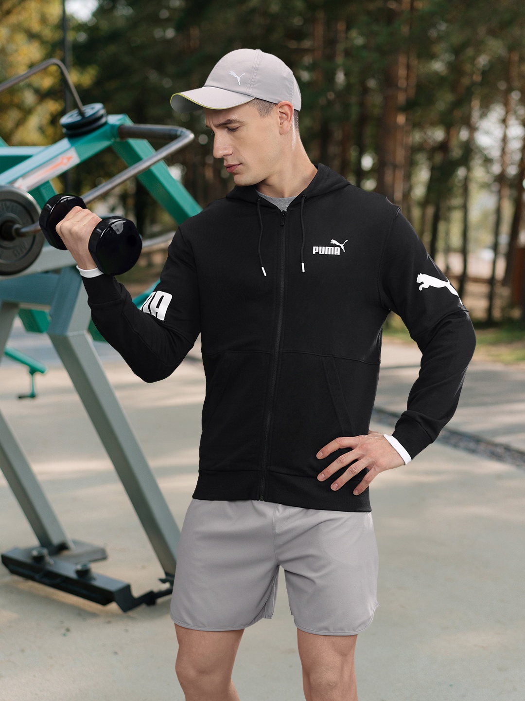 

Puma Brand Logo Printed Outdoor PUMA POWER Full-Zip Hooded Bomber Jacket, Black