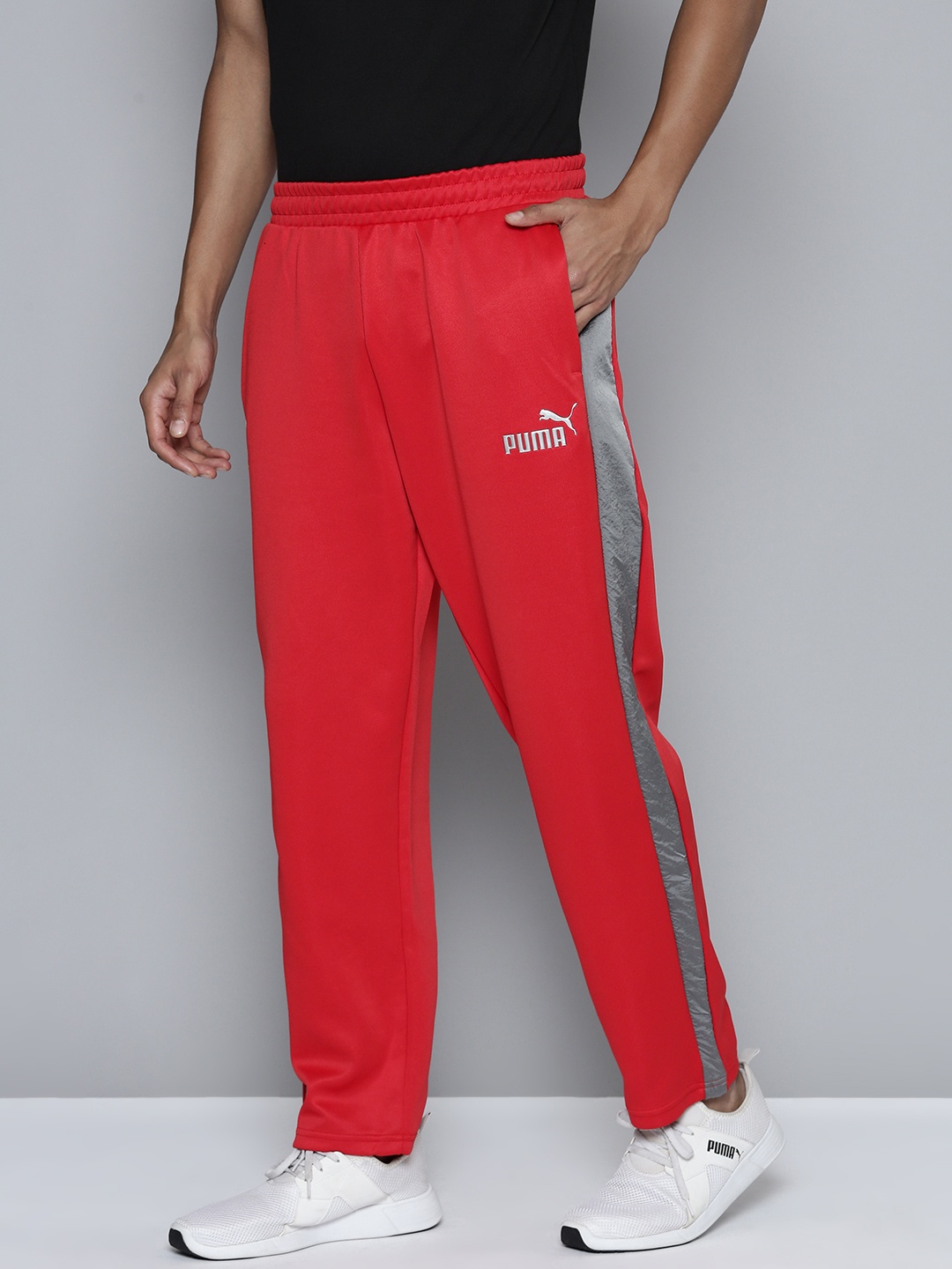 

PUMA Motorsport Men Ferrari Race MT7 MC Track Pants, Red