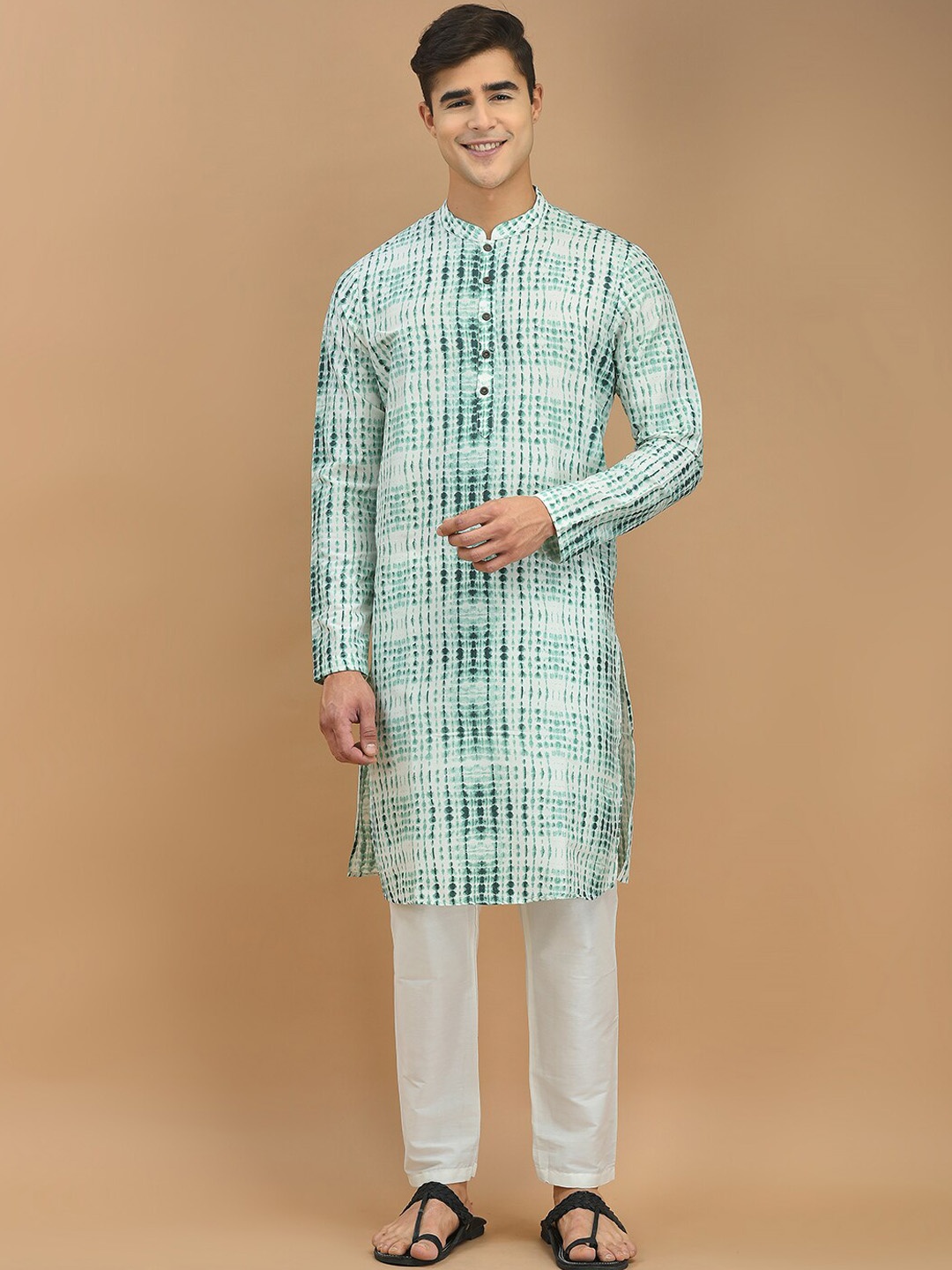 

DEYANN Mandarin Collar Abstract Printed Straight Kurta with Pyjamas, Green