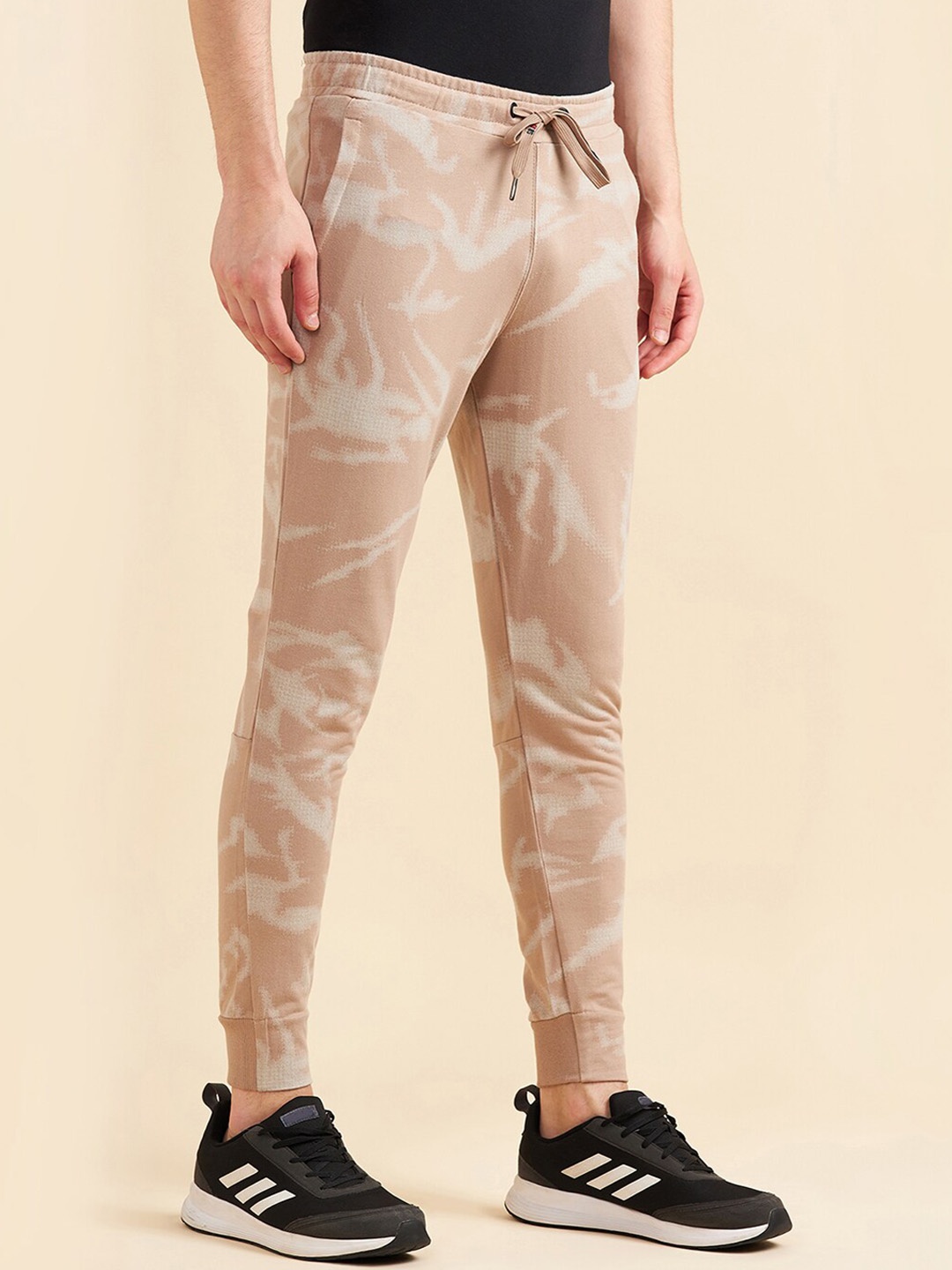 

Sweet Dreams Men Mid-Rise Abstract Printed Dry-Fit Casual Cotton Joggers, Beige