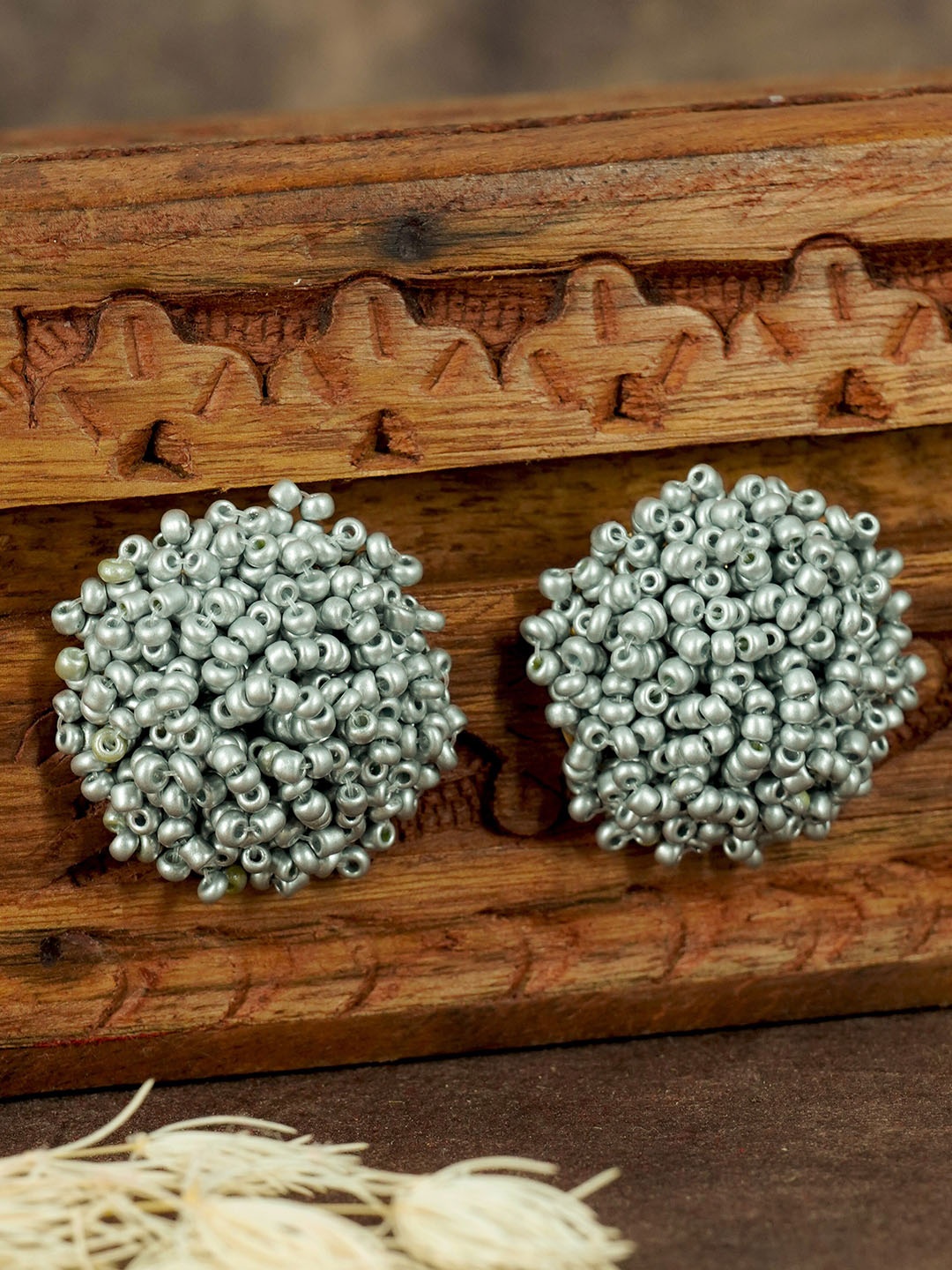 

GRIIHAM Silver-Plated Contemporary Studs Earrings