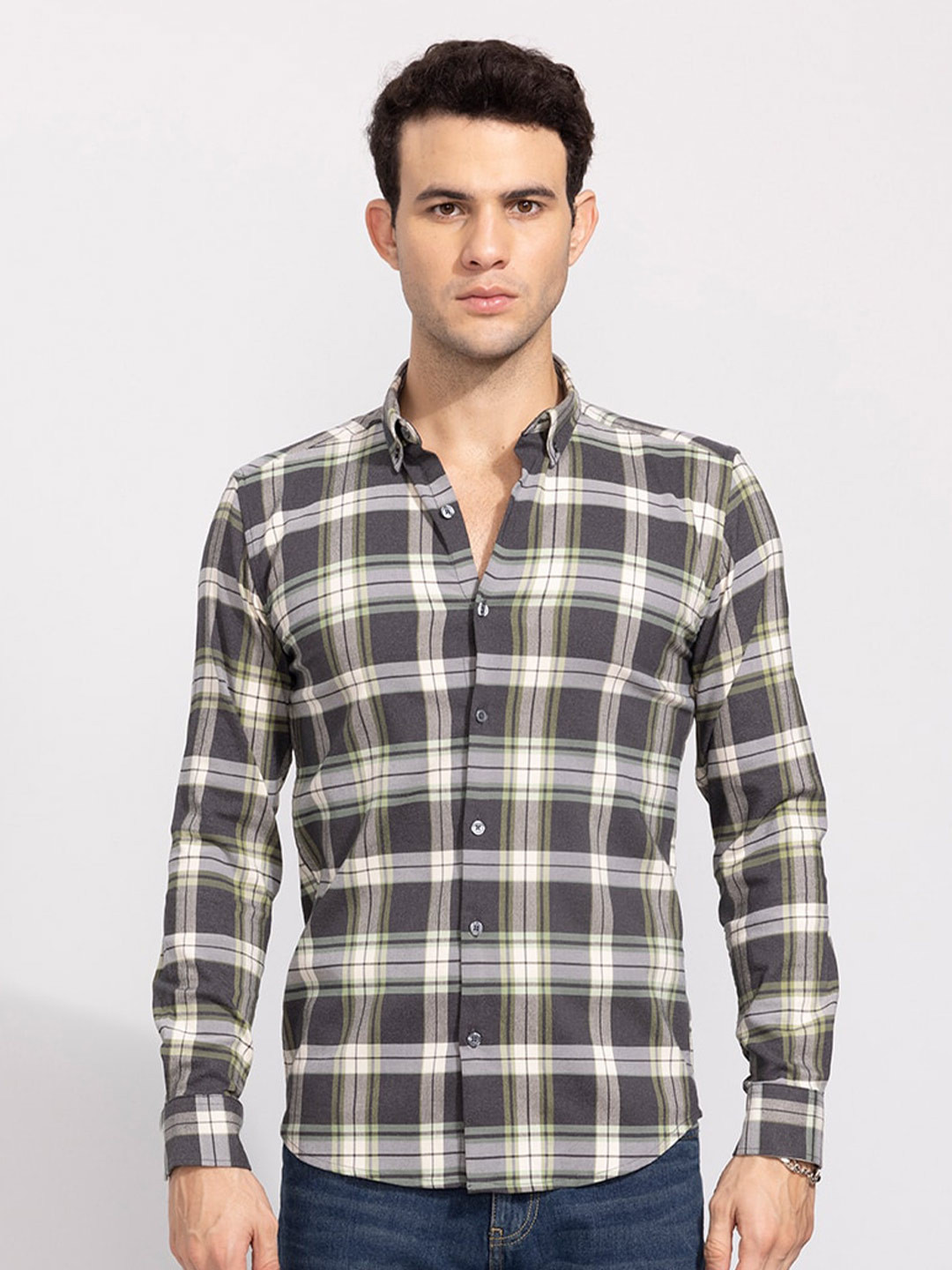 

Snitch Grey & White Tartan Checked Classic Slim Fit Cotton Casual Shirt