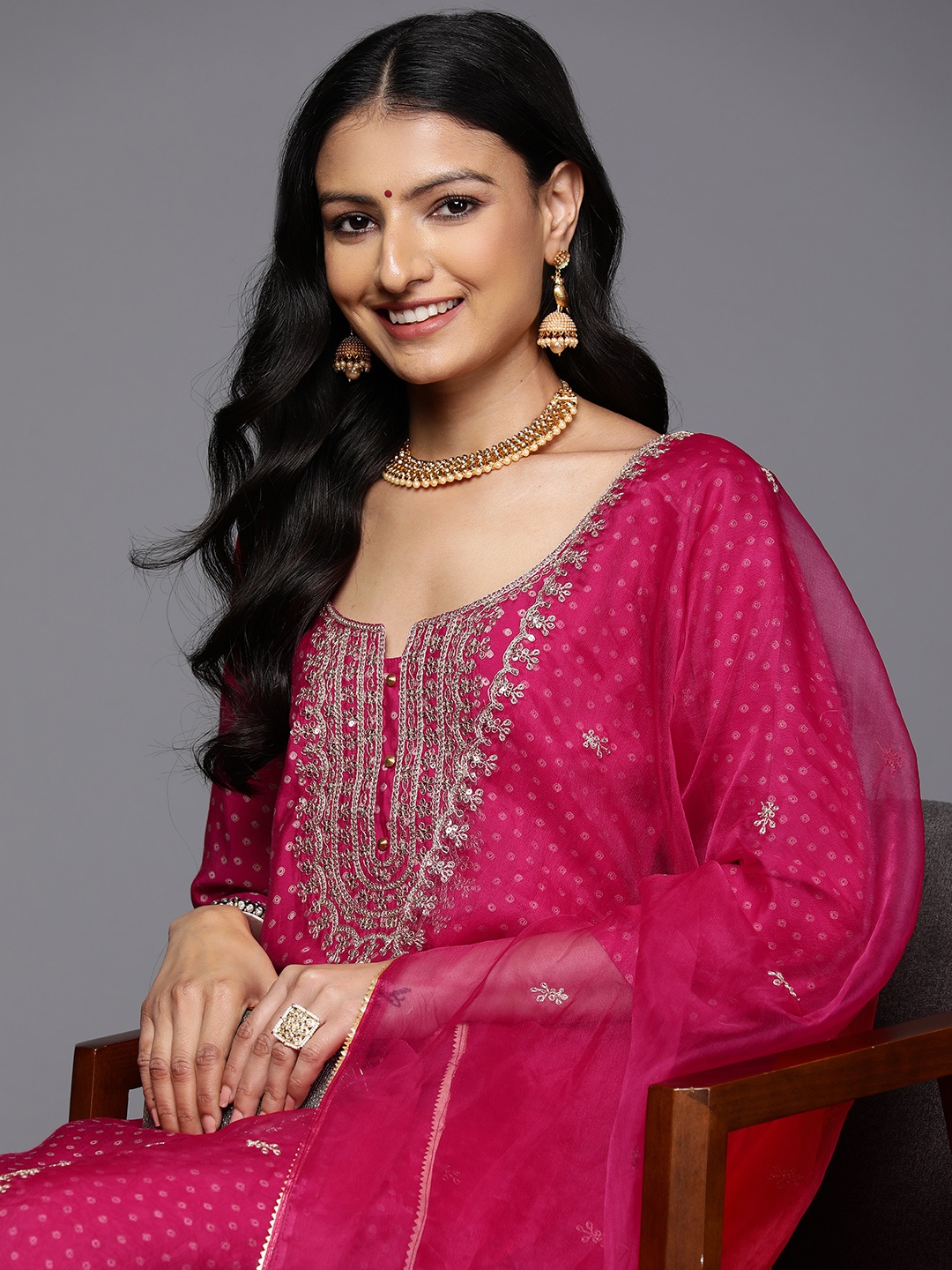 

Libas Bandhani Yoke Design Sweetheart Neck Kurta With Trousers & Dupatta, Pink