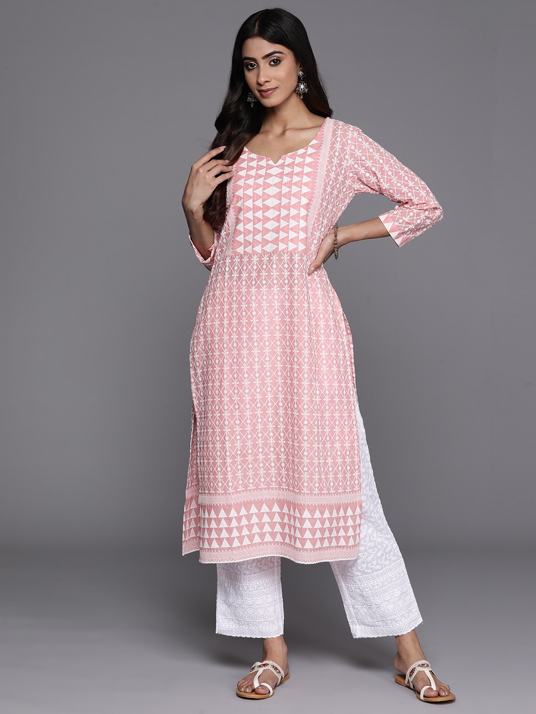 

Libas Ethnic Motifs Embroidered Thread Work Sweetheart NeckKurta, Peach