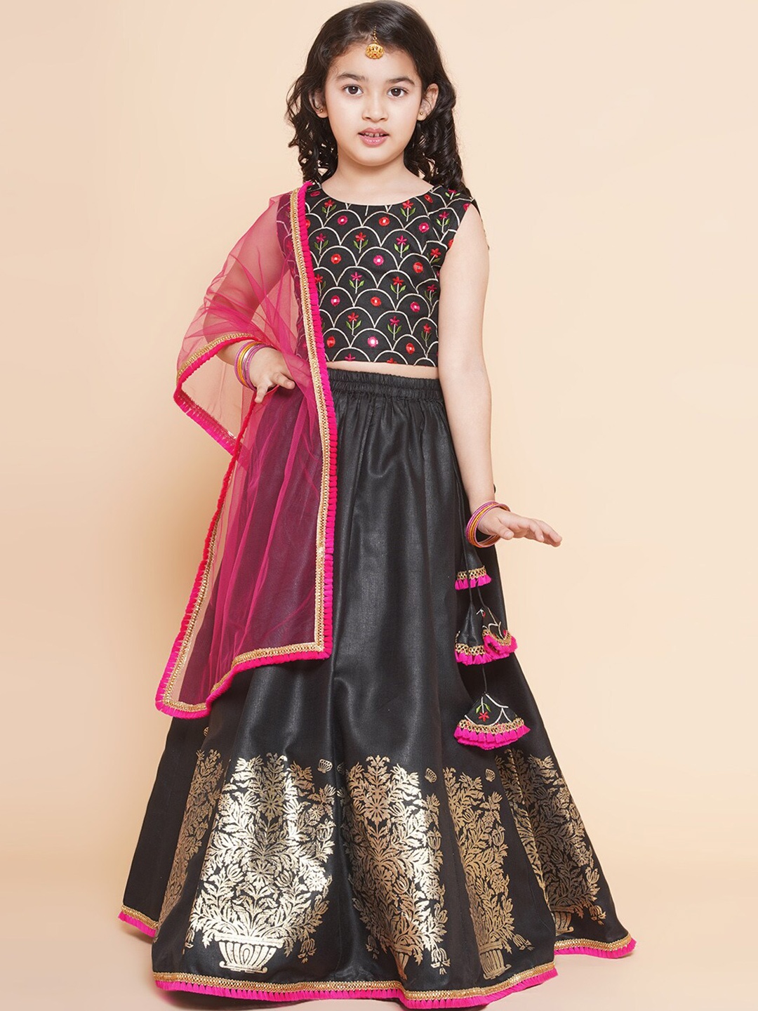 

Bitiya by Bhama Girls Embroidered Thread Work Foil Print Ready to Wear Lehenga, Black