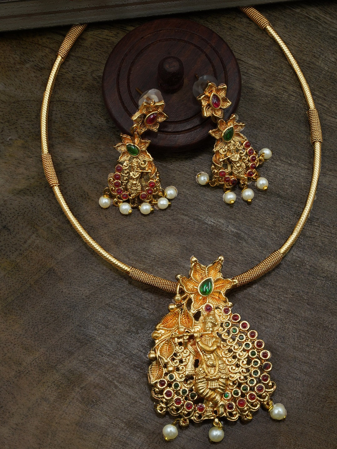

GRIIHAM Gold-Plated Stone-Studded & Beaded Antique Jewellery Set