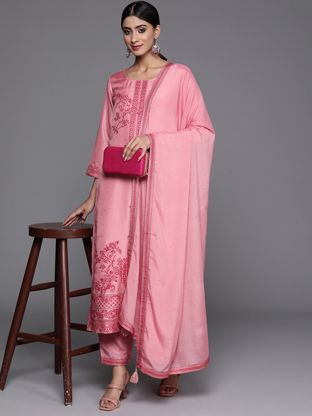 

Libas Floral Kurta With Trousers & Dupatta, Pink