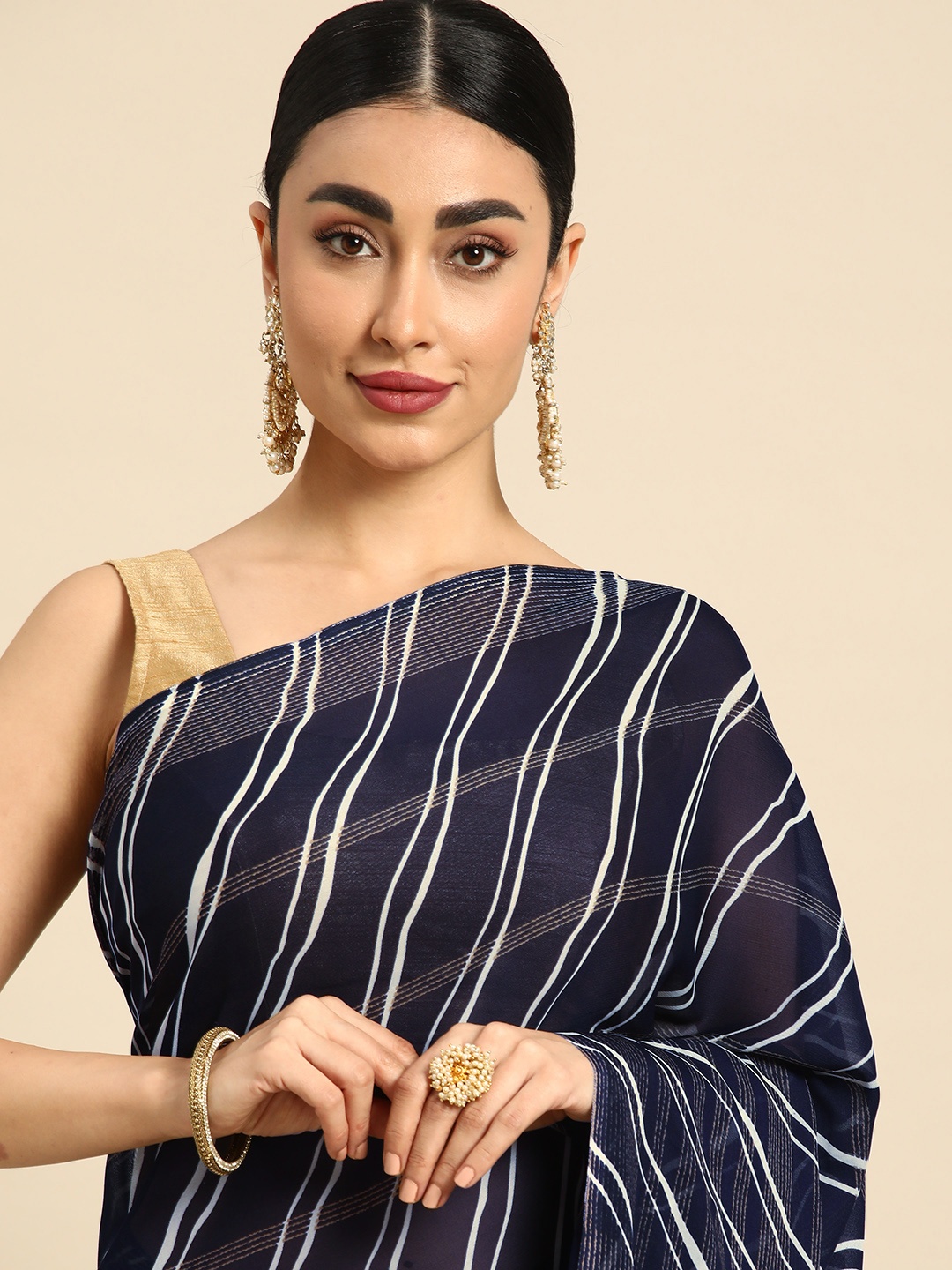 

HERE&NOW Striped Poly Georgette Chanderi Saree, Navy blue