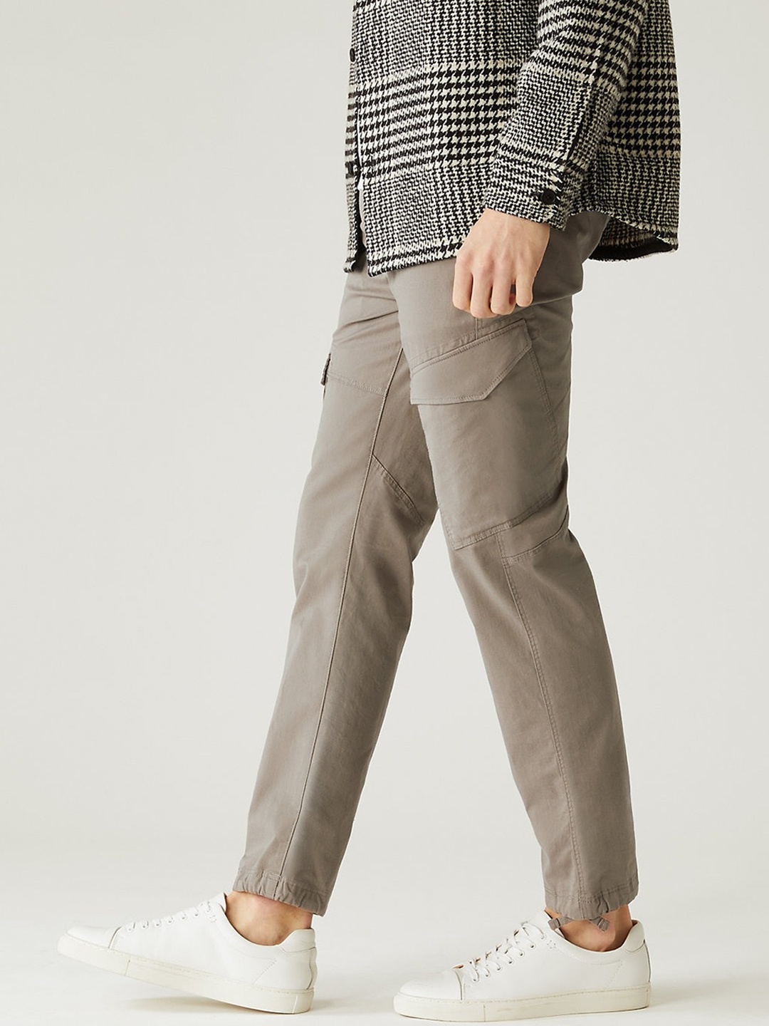 

Marks & Spencer Men Mid Rise Cargos Trousers, Grey