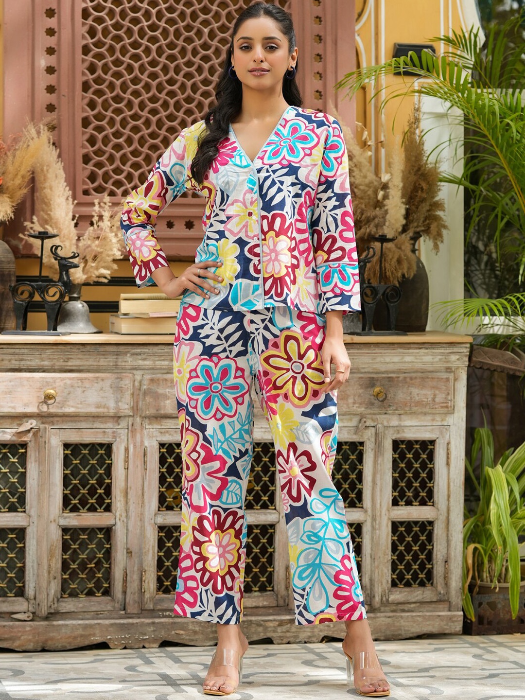 

SANSKRUTIHOMES Pink & Yellow Floral Printed Pure Cotton Night Suit