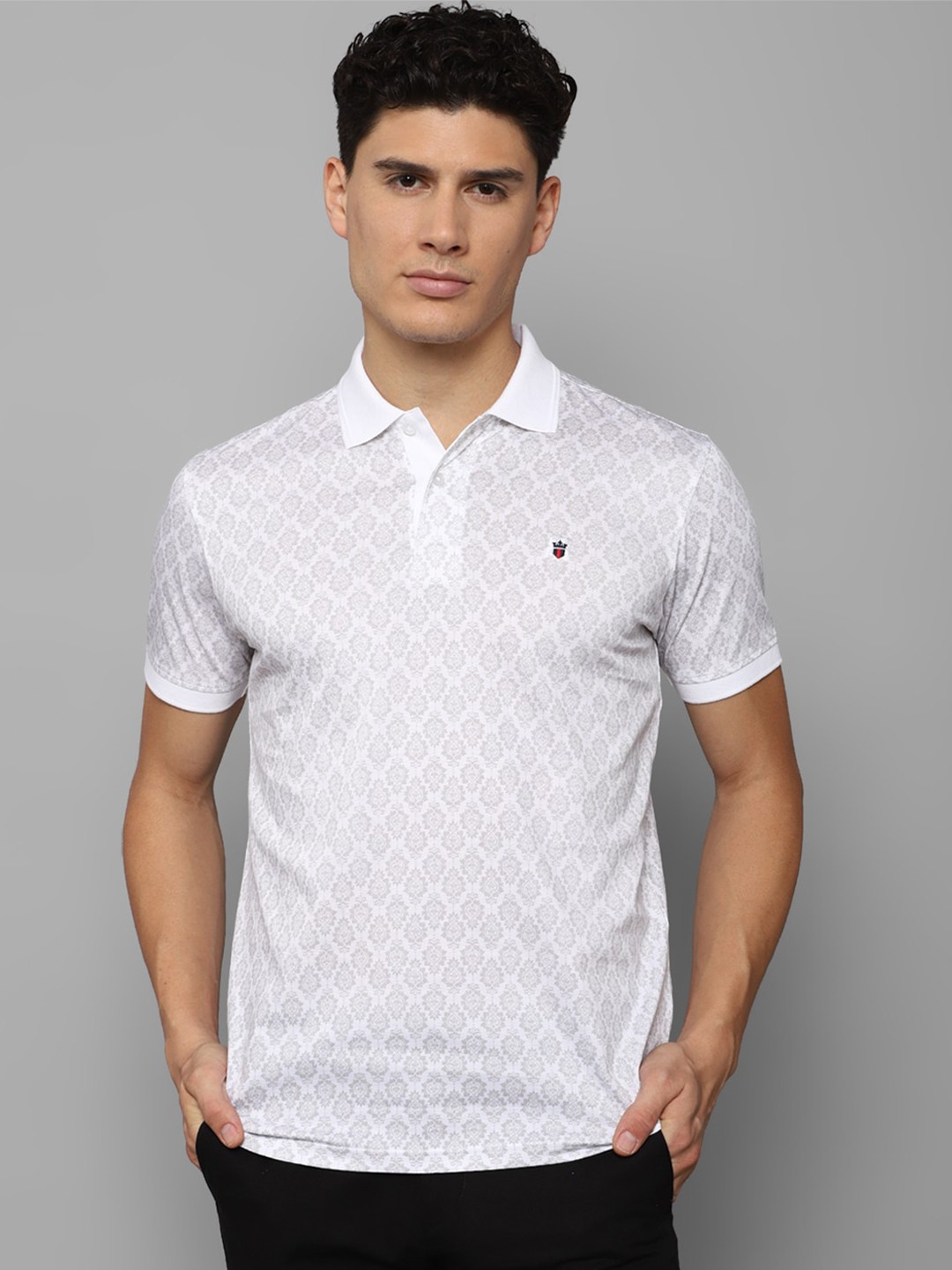 

Louis Philippe Sport Conversational Printed Polo Collar Pure Cotton Slim Fit T-shirt, White