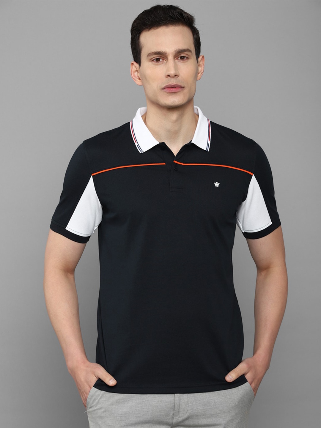 

Louis Philippe Polo Collar Pure Cotton T-shirt, Navy blue