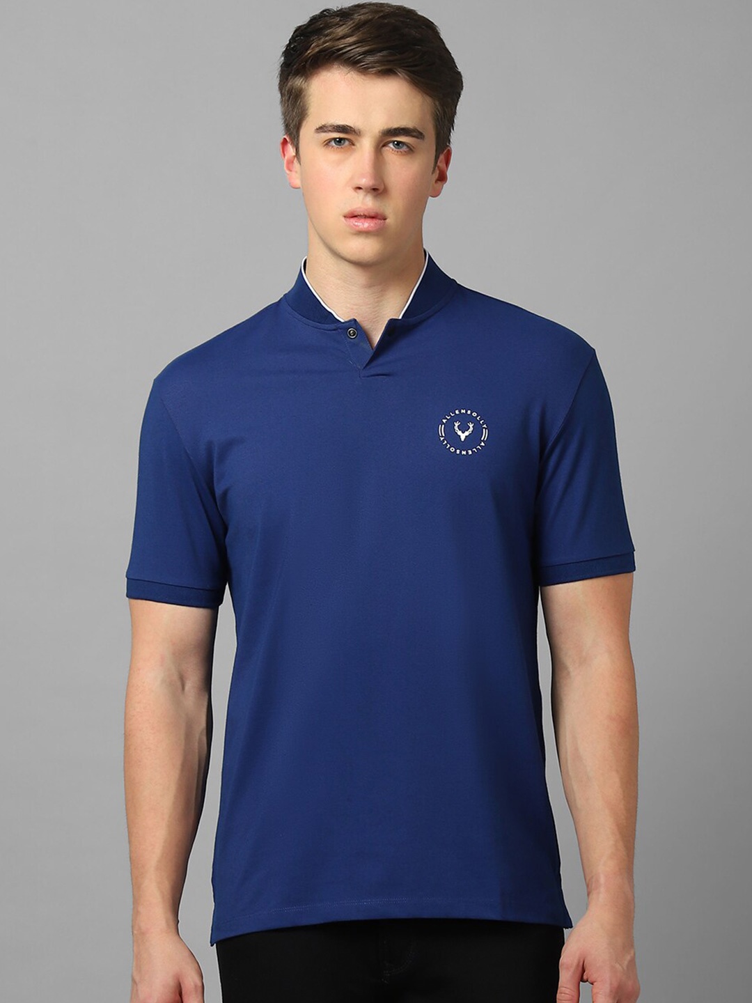 

Allen Solly Mandarin Collar Short Sleeves Pure Cotton T-shirt, Navy blue