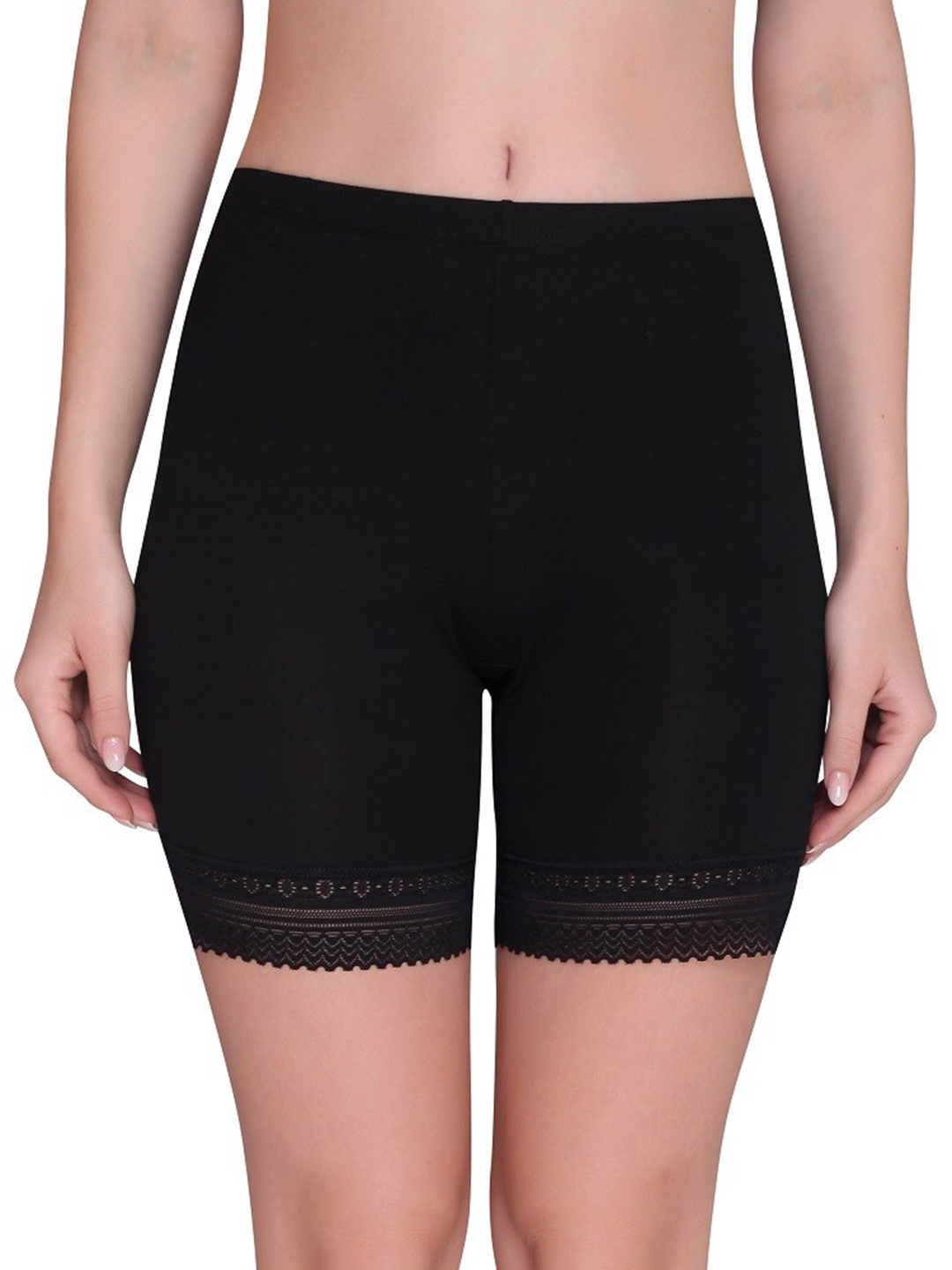 

PLUMBURY Women Mid-Rise Lace Edge Shorts, Black