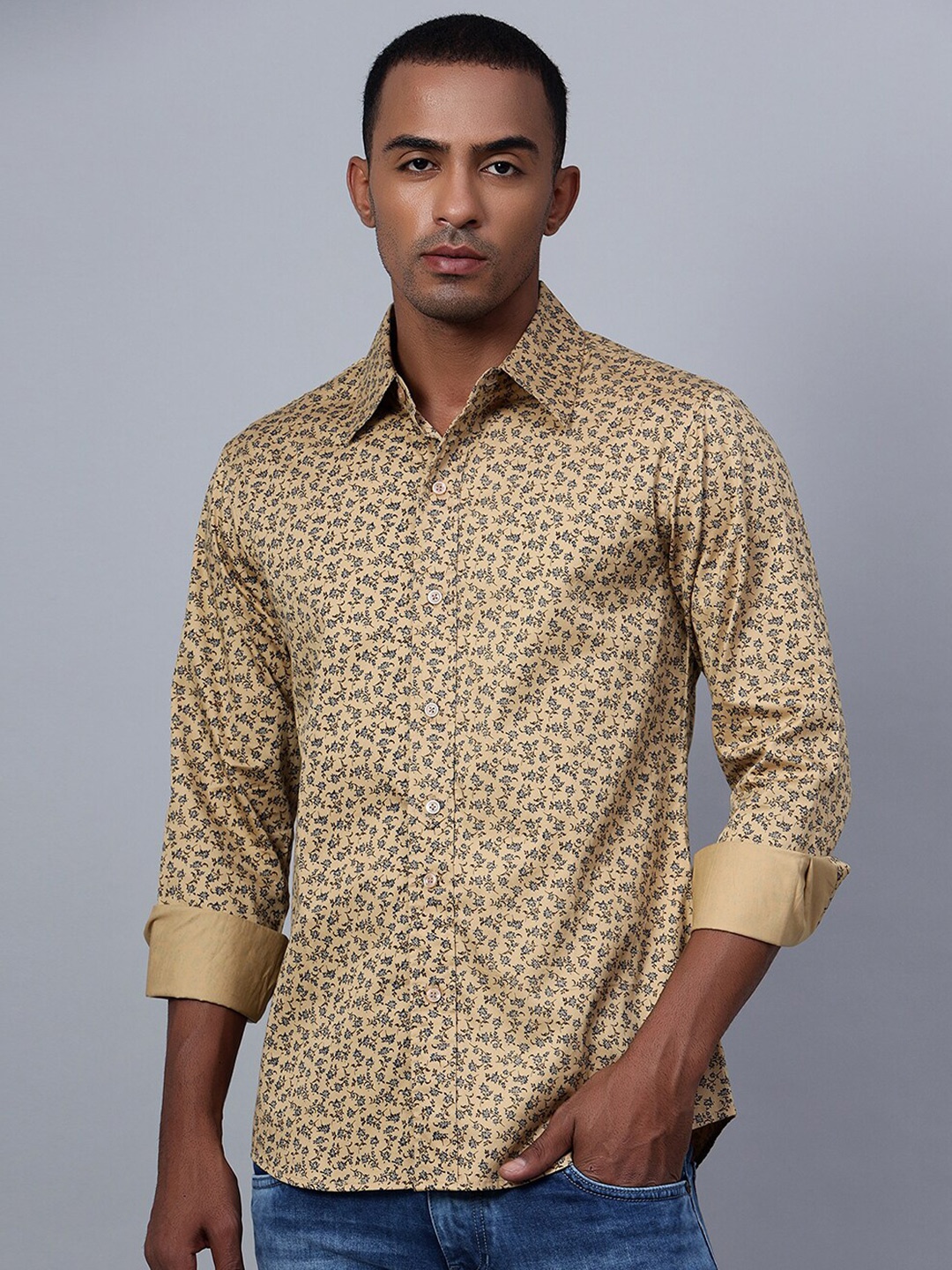 

Hencemade Classic Slim Fit Floral Printed Cotton Casual Shirt, Beige