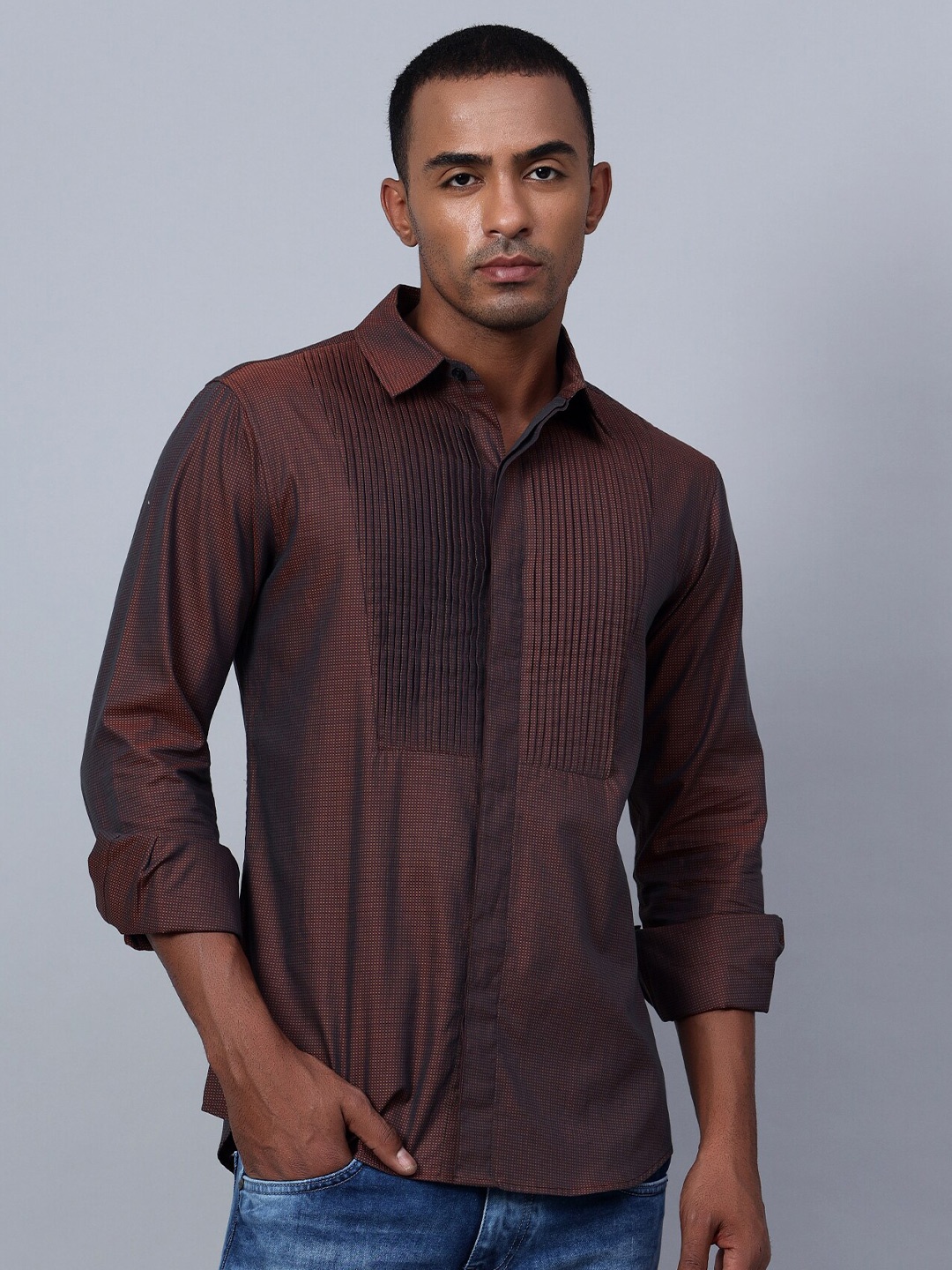 

Hencemade Classic Slim Fit Checks Pin Tucks Cotton Casual Shirt, Coffee brown