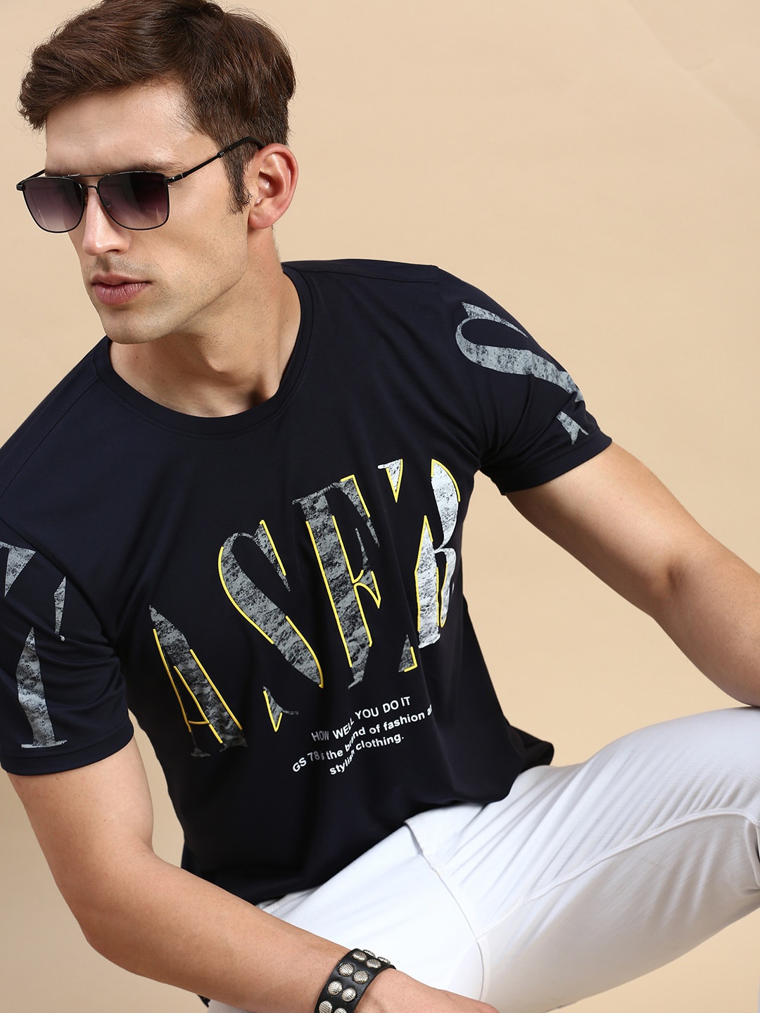 

SHOWOFF Typography Printed Slim Fit T-shirt, Navy blue