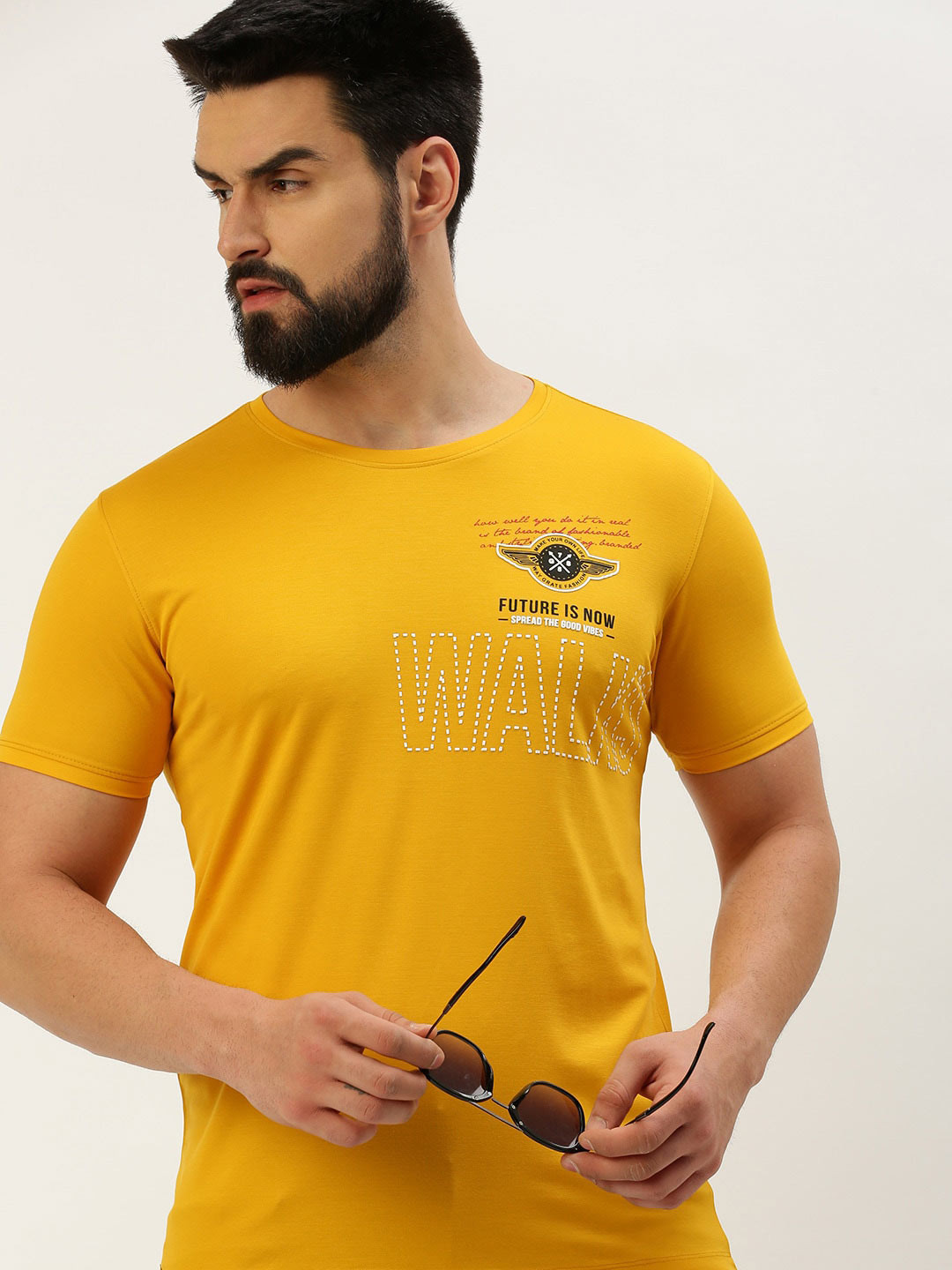 

SHOWOFF Round Neck Slim Fit T-shirt, Yellow