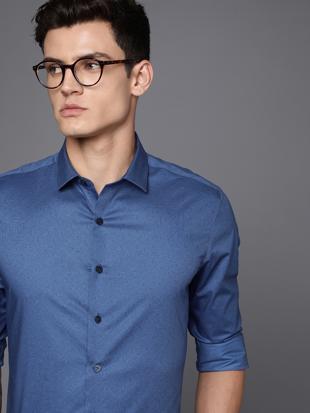 

Louis Philippe Men Super Slim Fit Printed Formal Shirt, Blue
