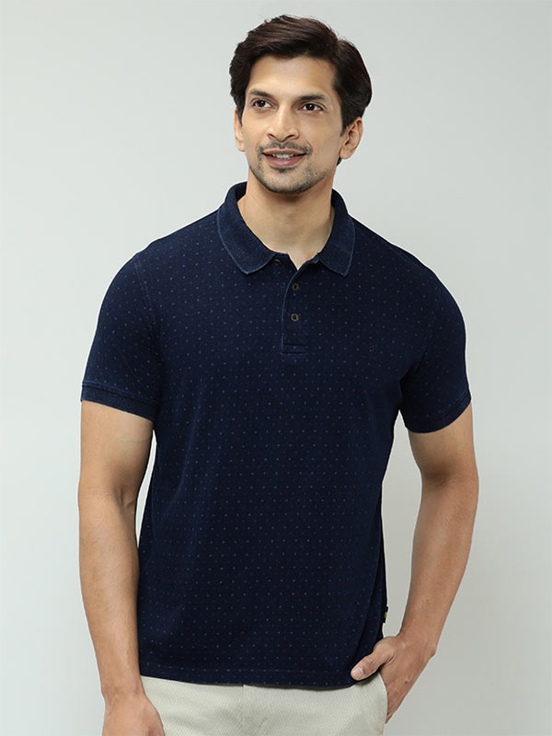 

Indian Terrain Micro Printed Polo Collar Pure Cotton Slim Fit T-shirt, Navy blue