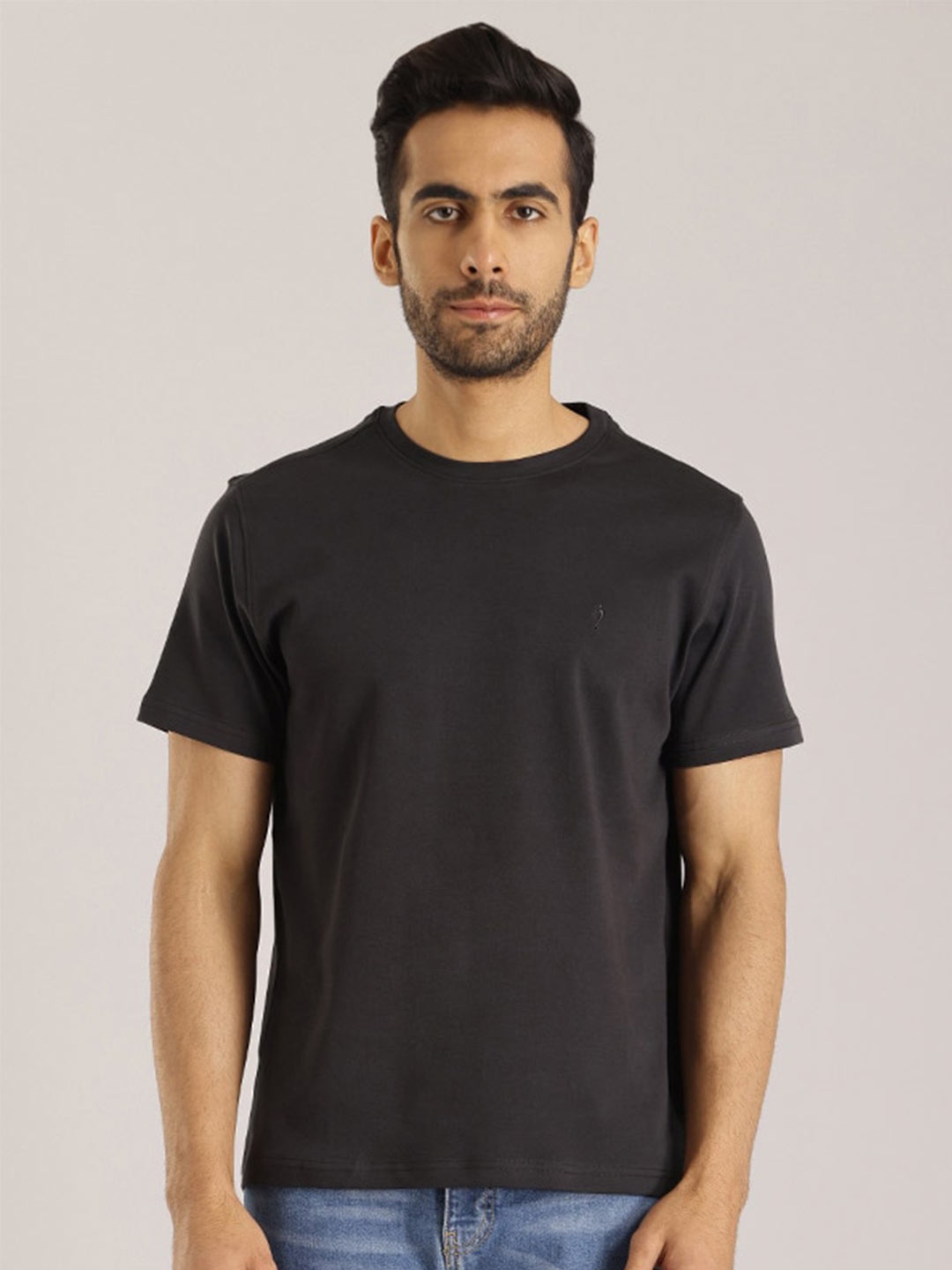 

Indian Terrain Pure Cotton Slim Fit T-shirt, Black