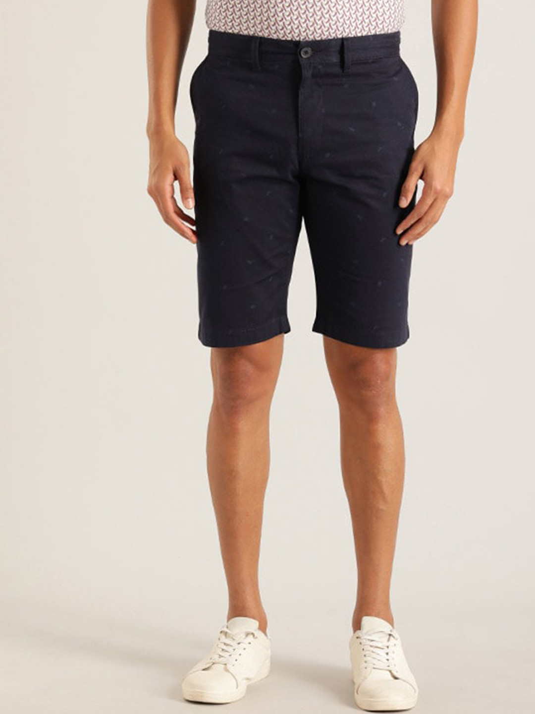 

Indian Terrain Men Conversational Printed Mid-Rise Slim Fit Shorts, Navy blue