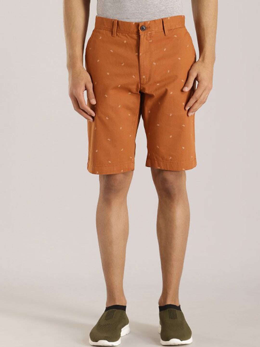 

Indian Terrain Men Conversational Printed Mid-Rise Slim Fit Shorts, Rust