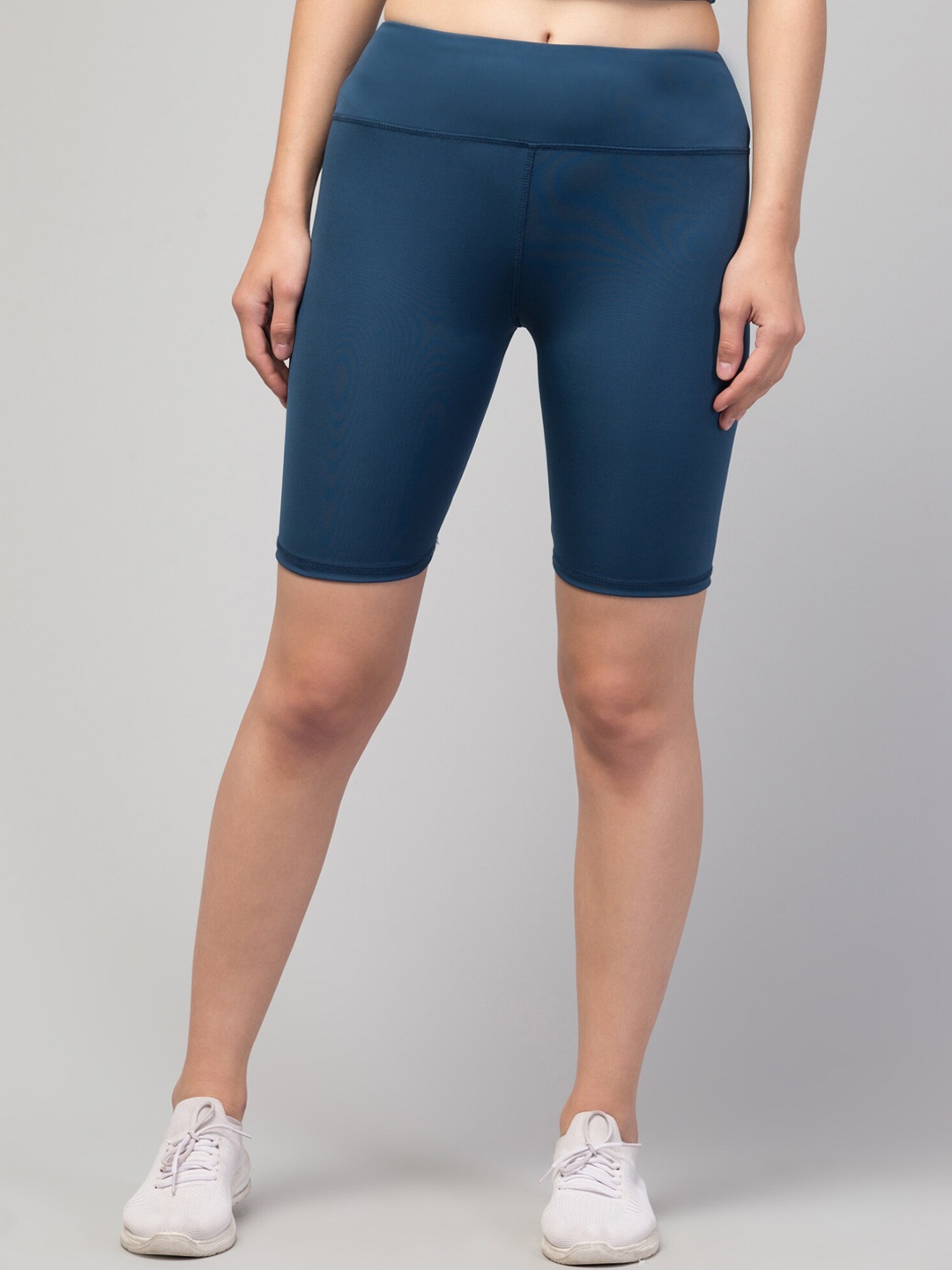 

Lebami Women Skinny Fit Mid-Rise Cycling Sports Shorts, Blue