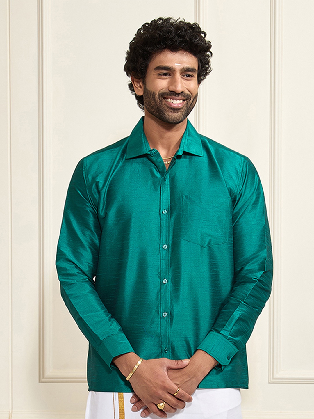 

VASTRAMAY Men Premium Opaque Silk Ethnic Shirt, Green