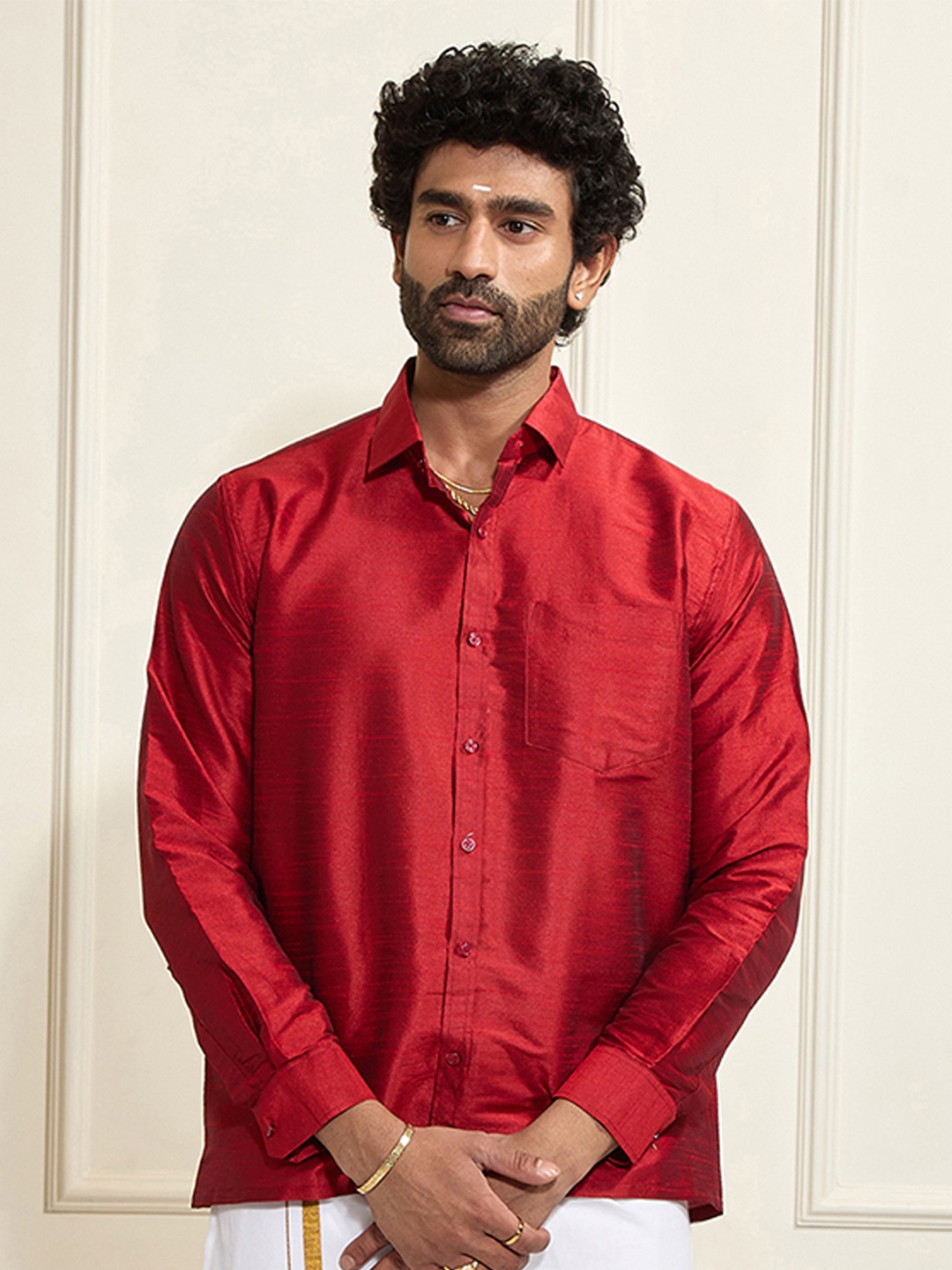 

VASTRAMAY Premium Spread Collar Silk Shirt, Maroon